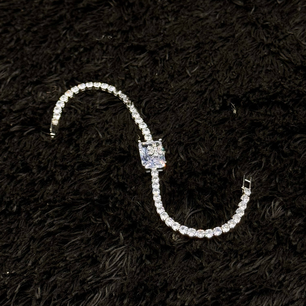 Zircon Bracelet