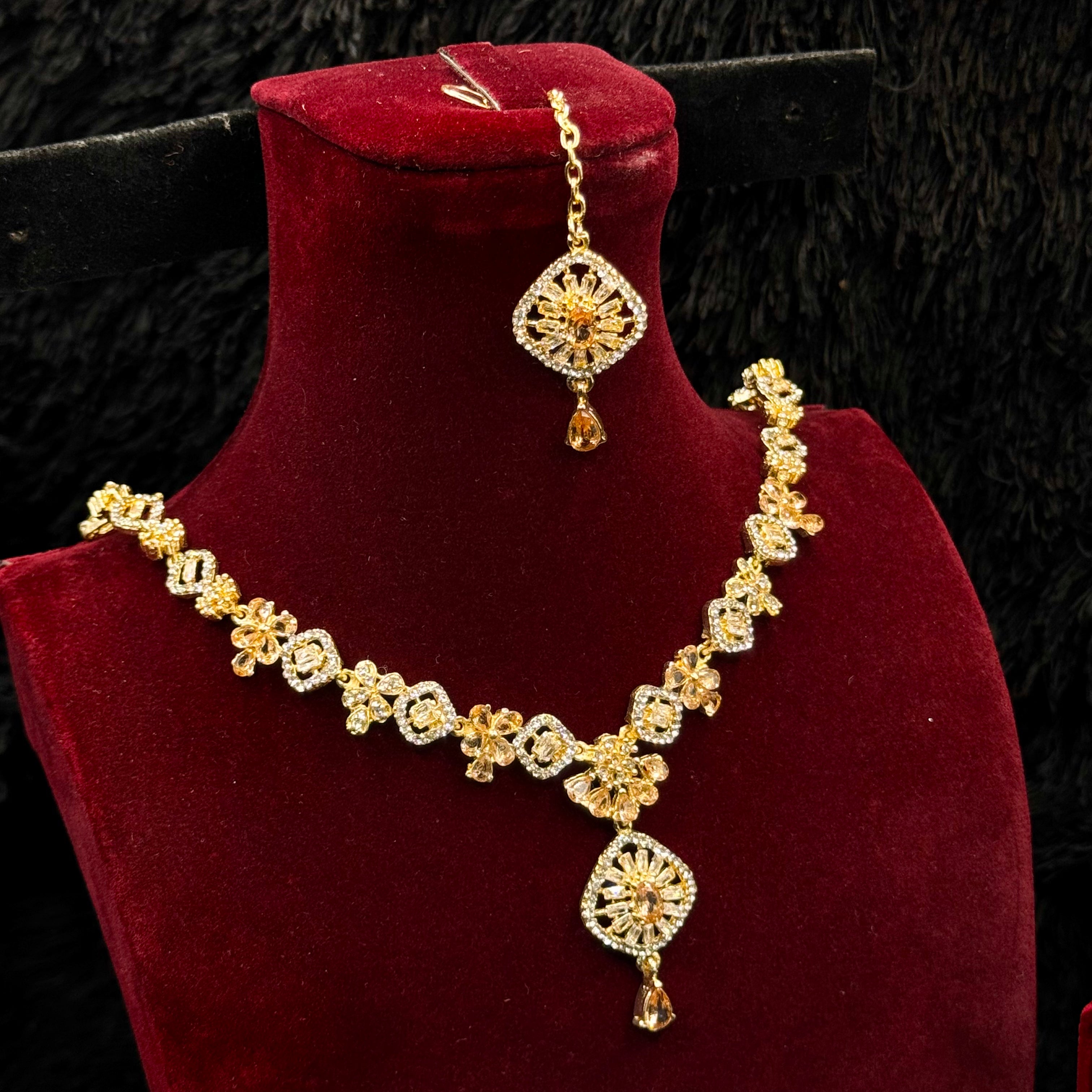 Traditional Indian Style Jewelry Set