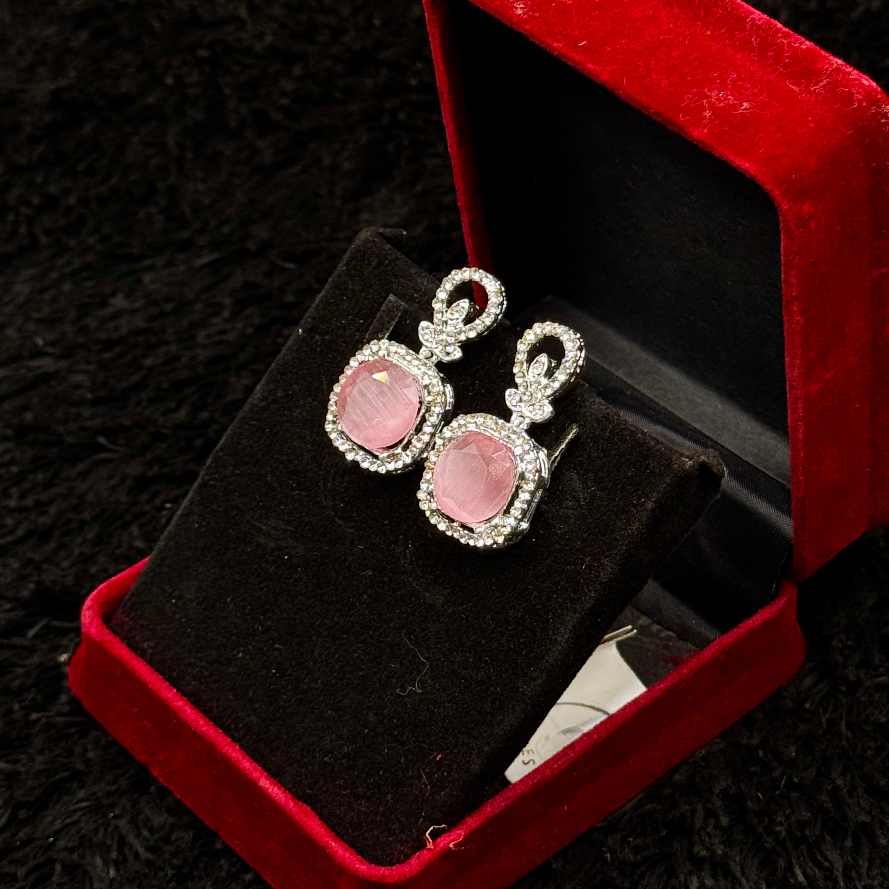 Majestic Indian Style Jewelry Set
