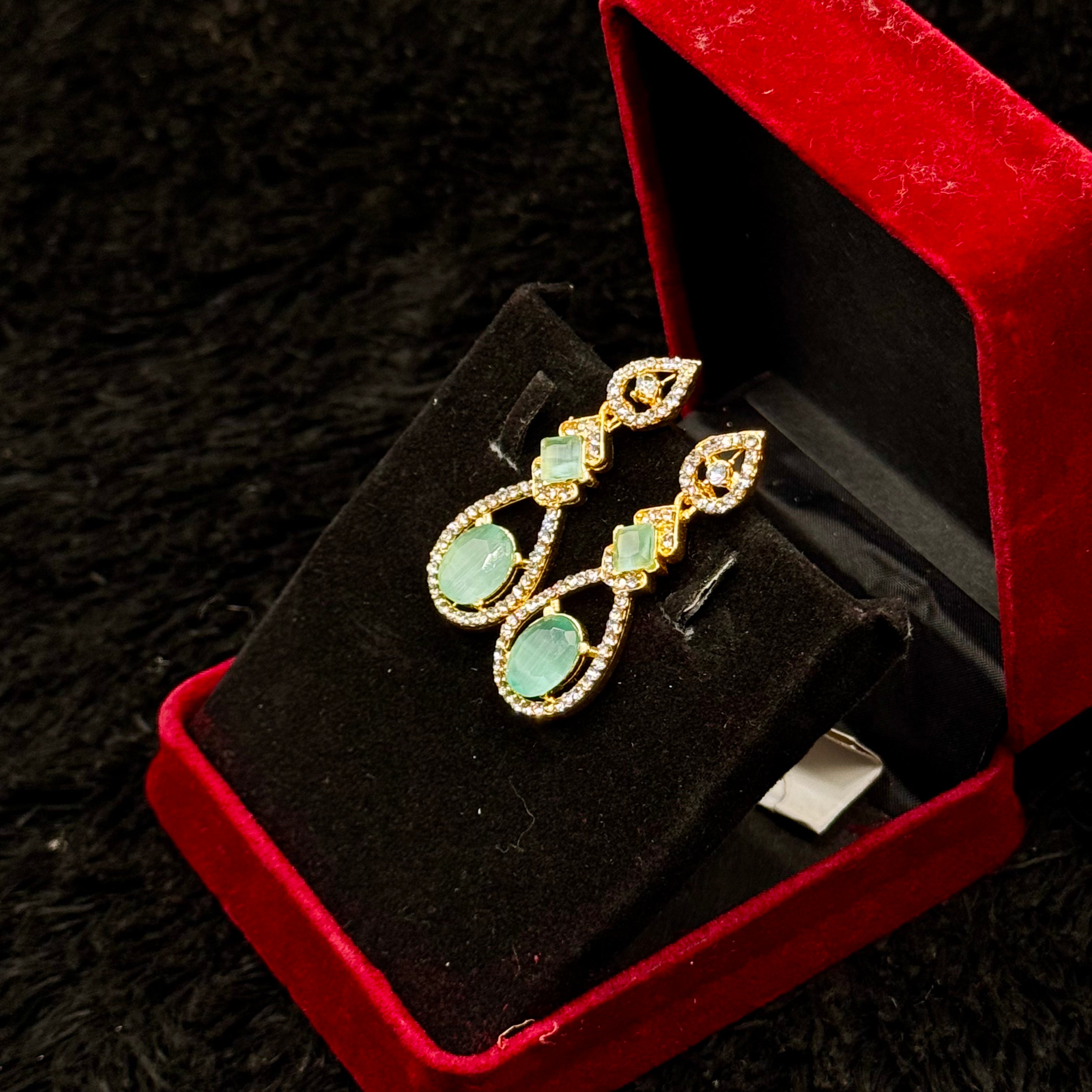 Stunning Indian Style Jewelry Set