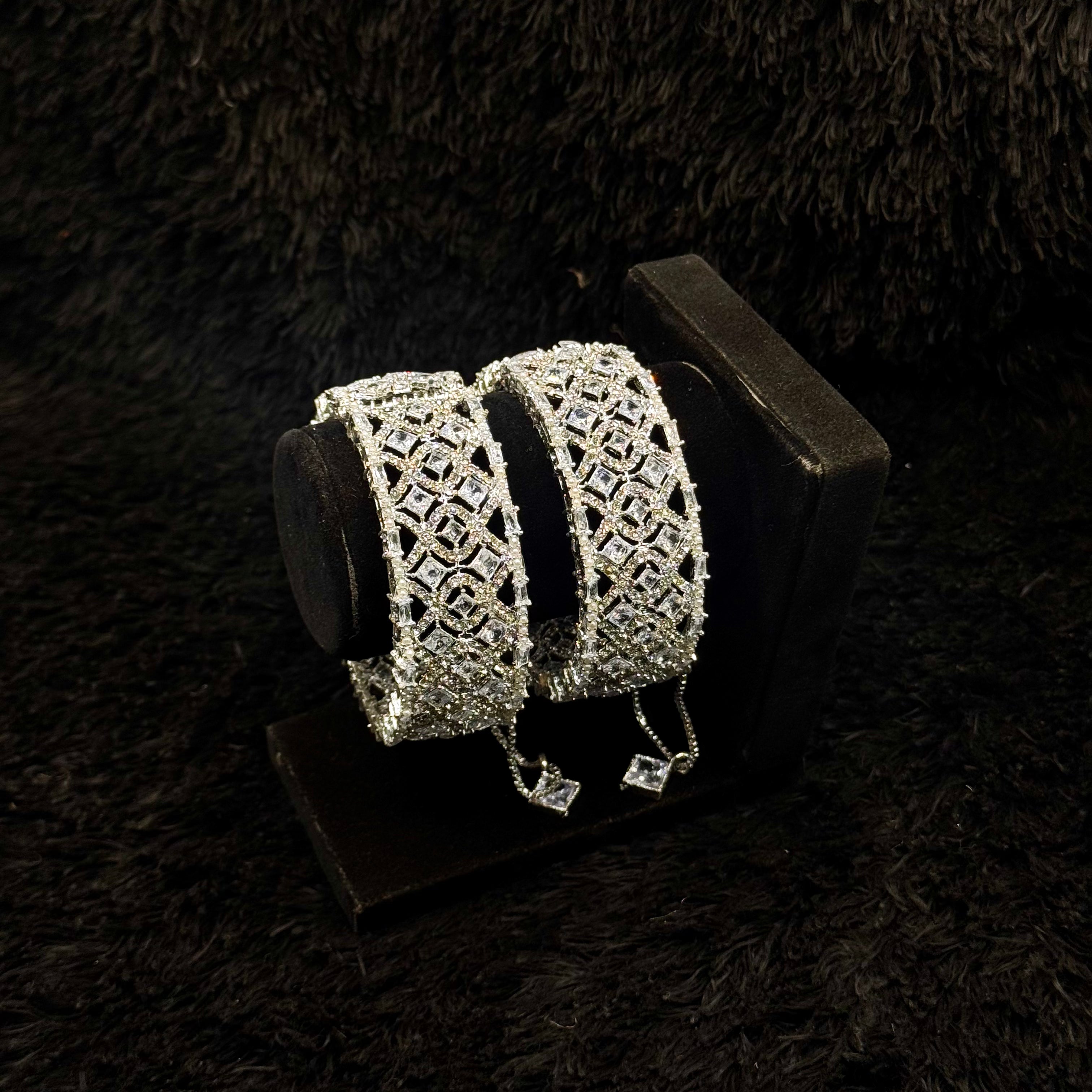 Zircon Style Openable Bangles