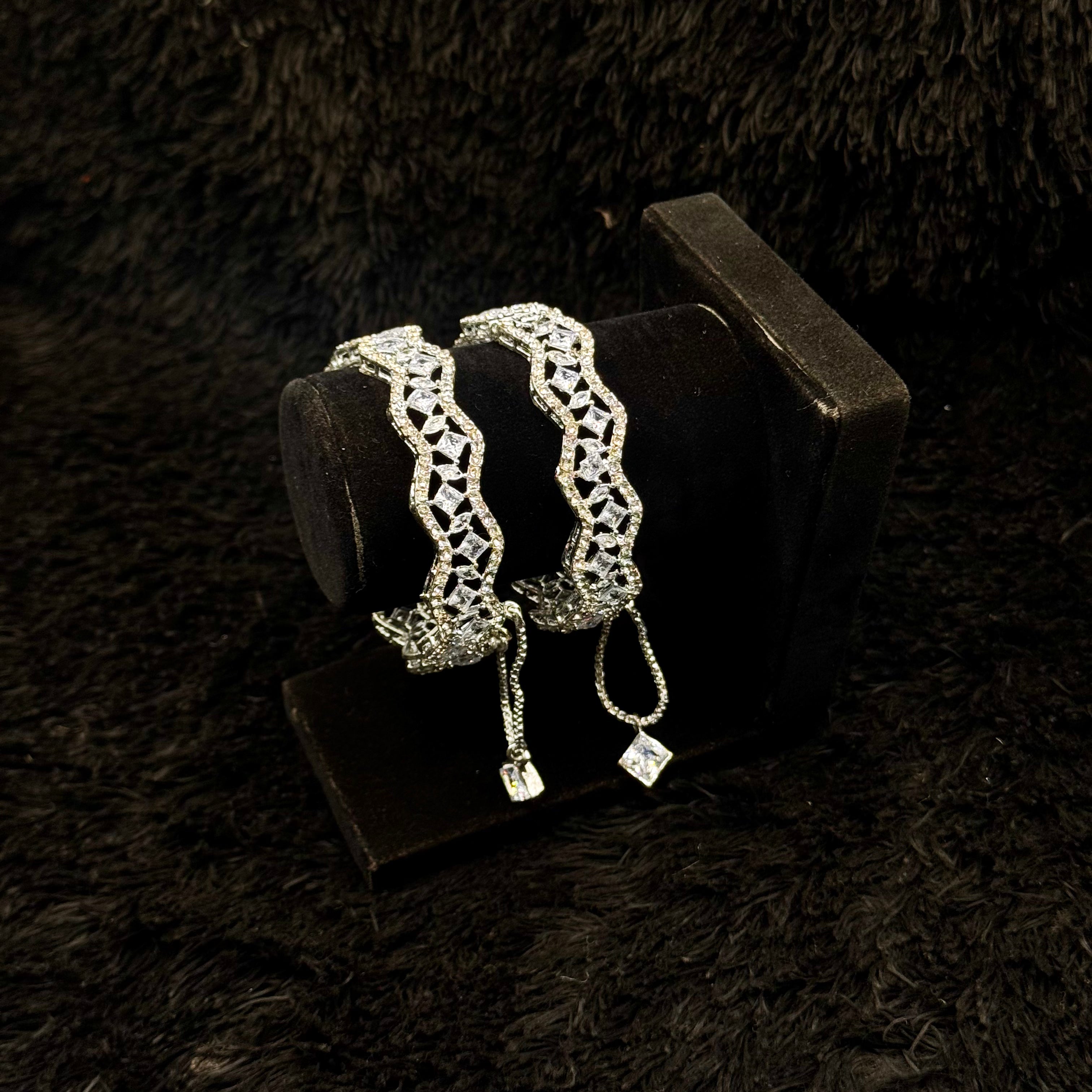 Elegant Indian Style Openable Bangles