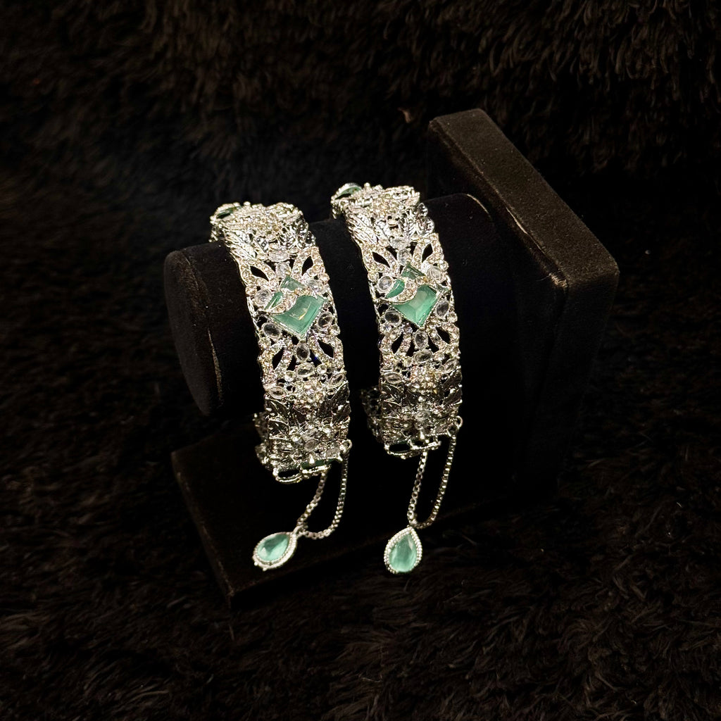 Elegant Zircon Style Openable Bangles