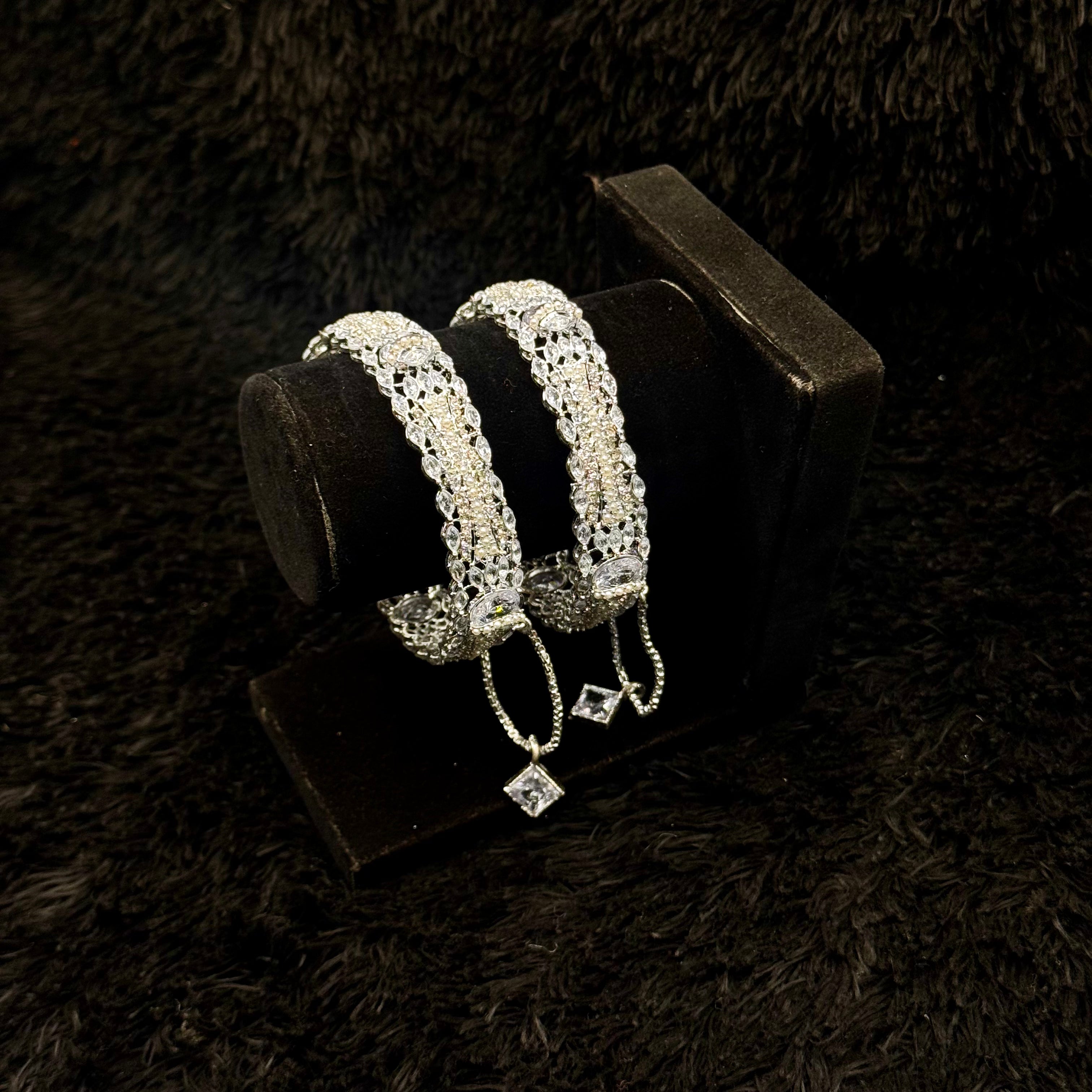 Openable Cubic Style Bangle