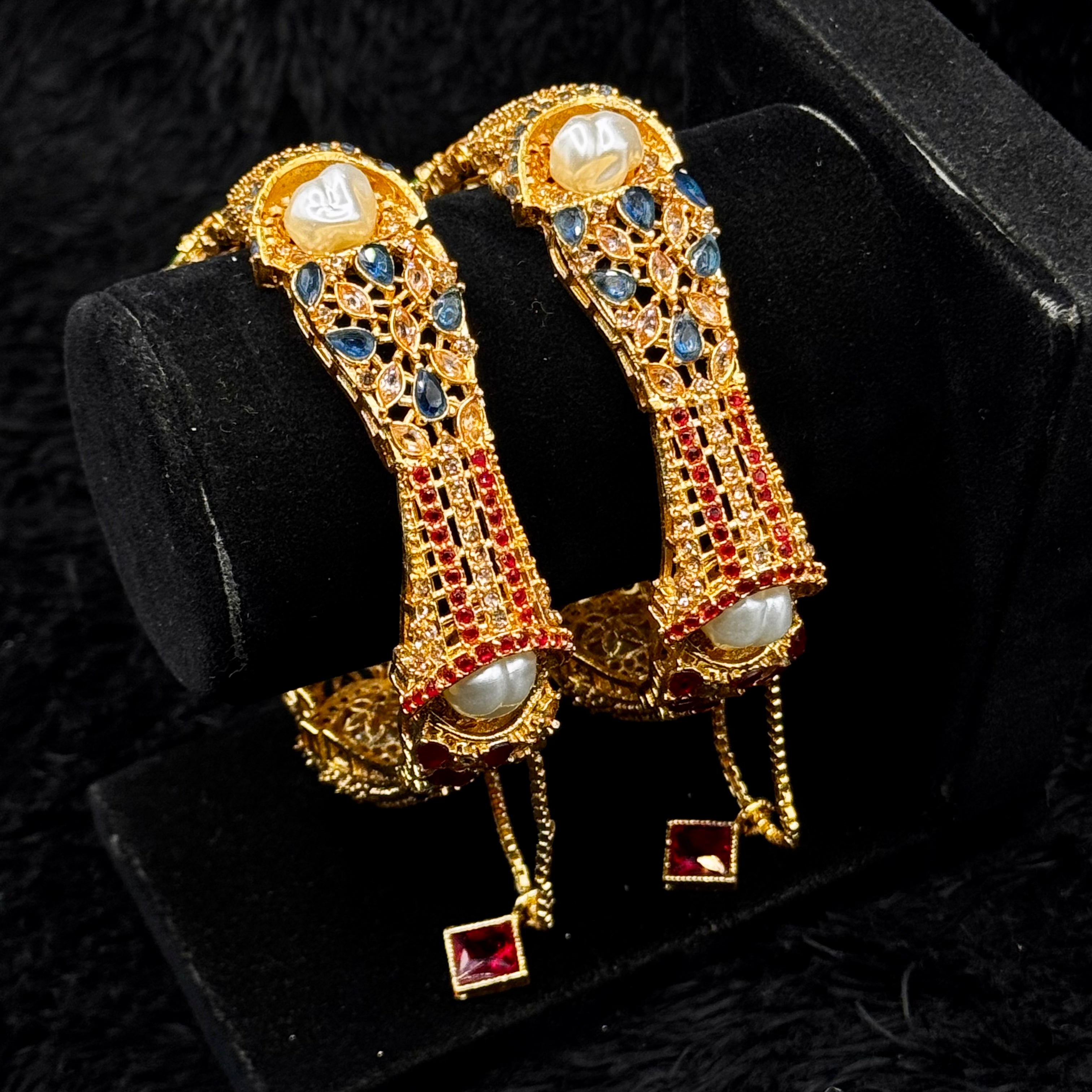 Antique Style Openable Bangle