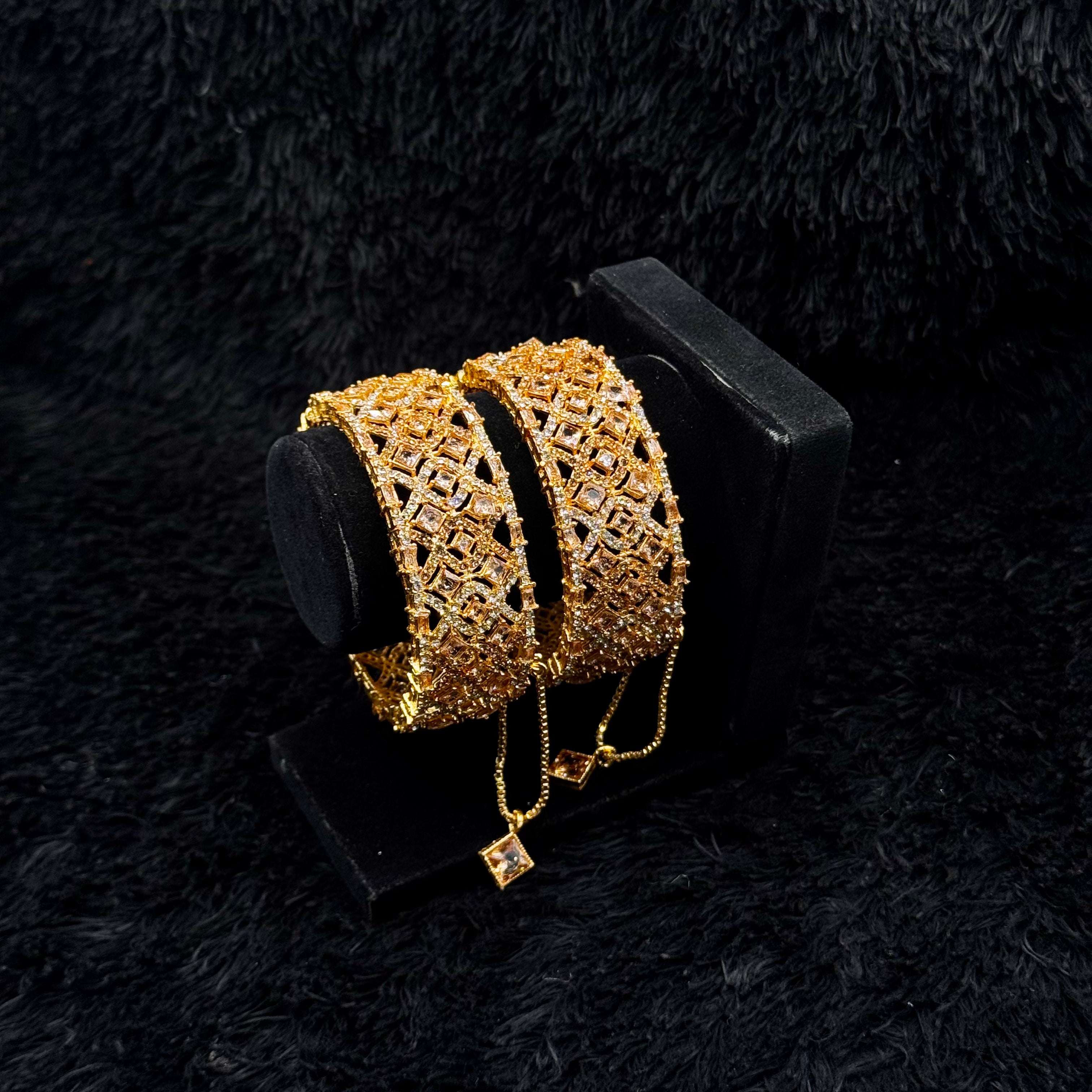 Openable Cubic Style Bangle