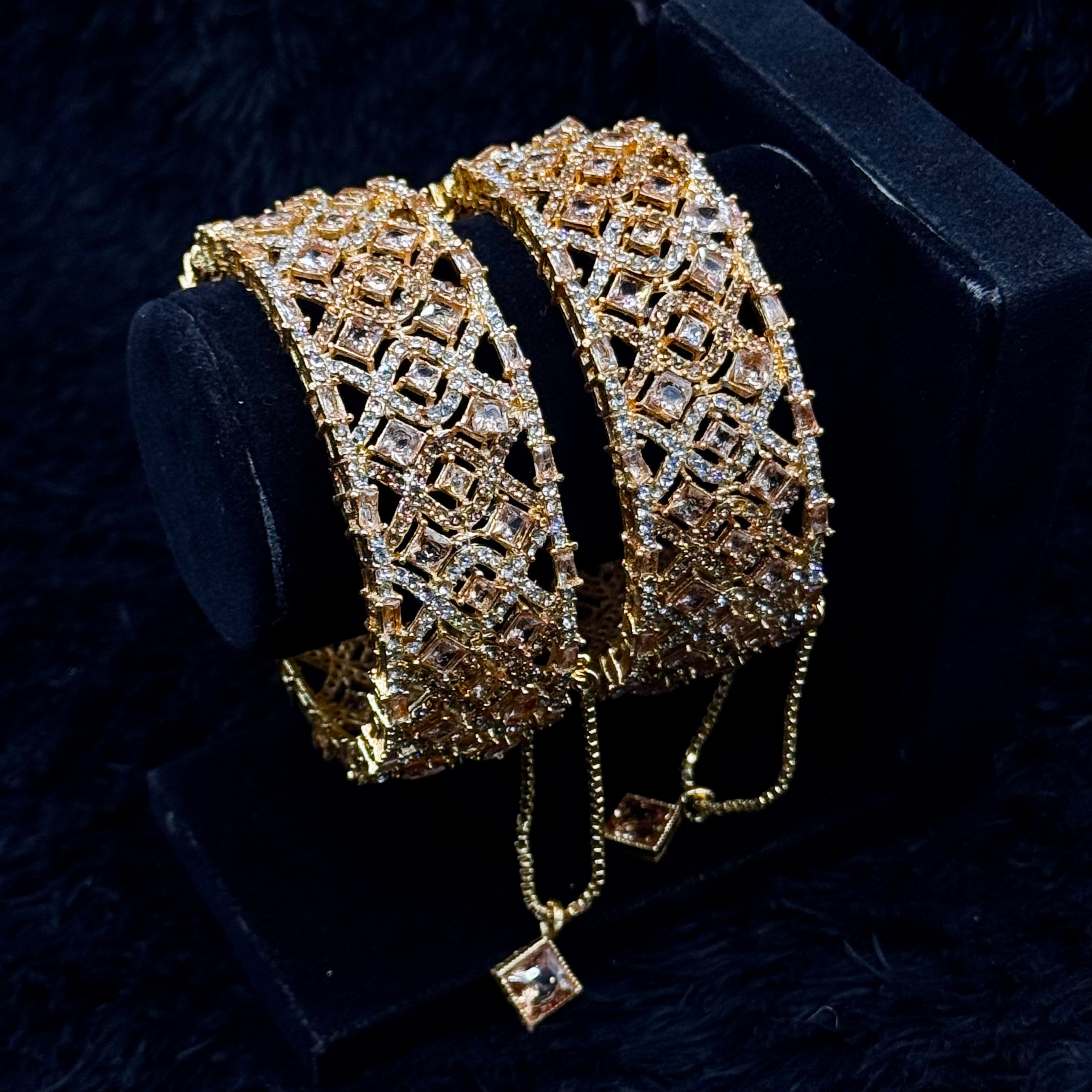Openable Cubic Style Bangle