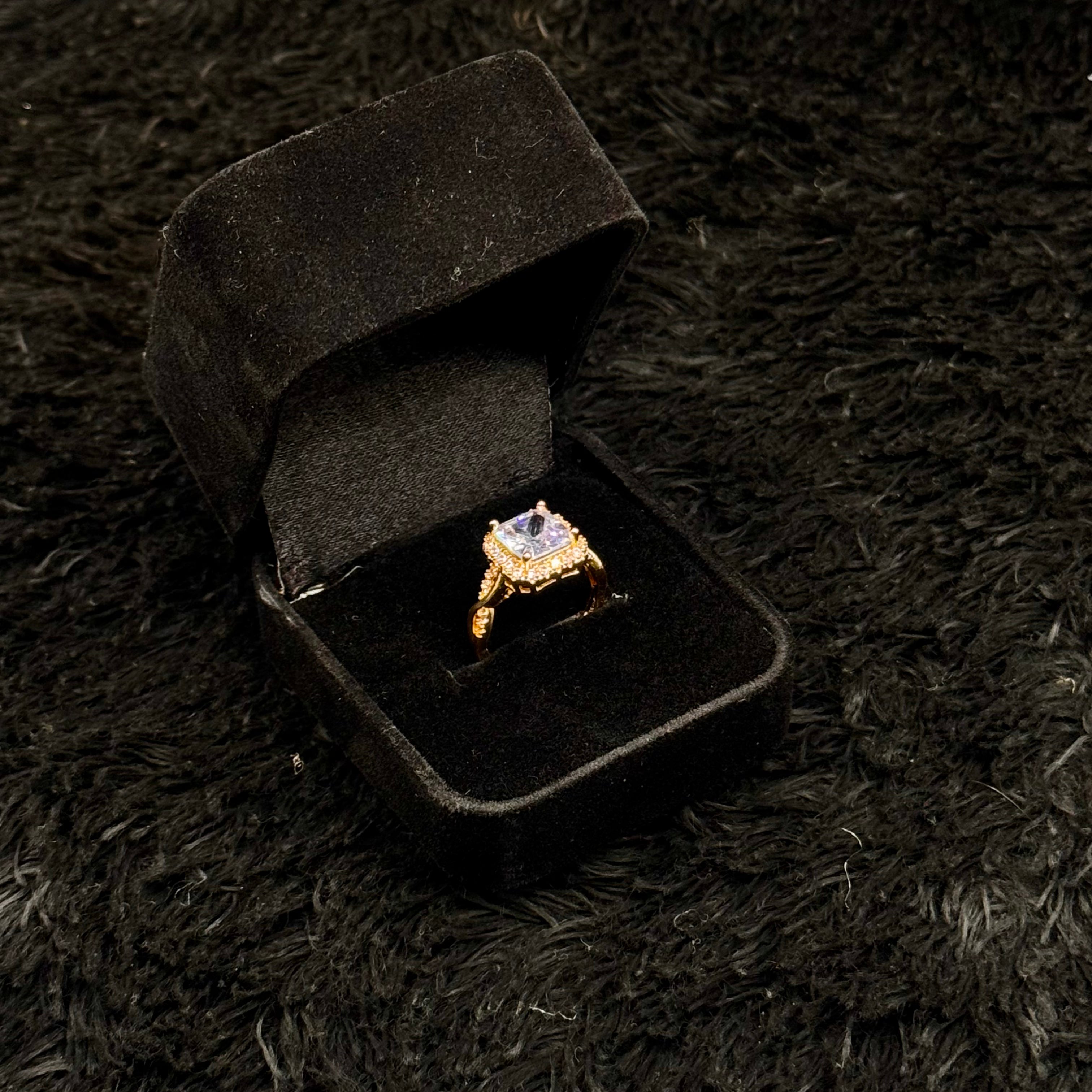 Sparkling Zircon Adjustable Rings