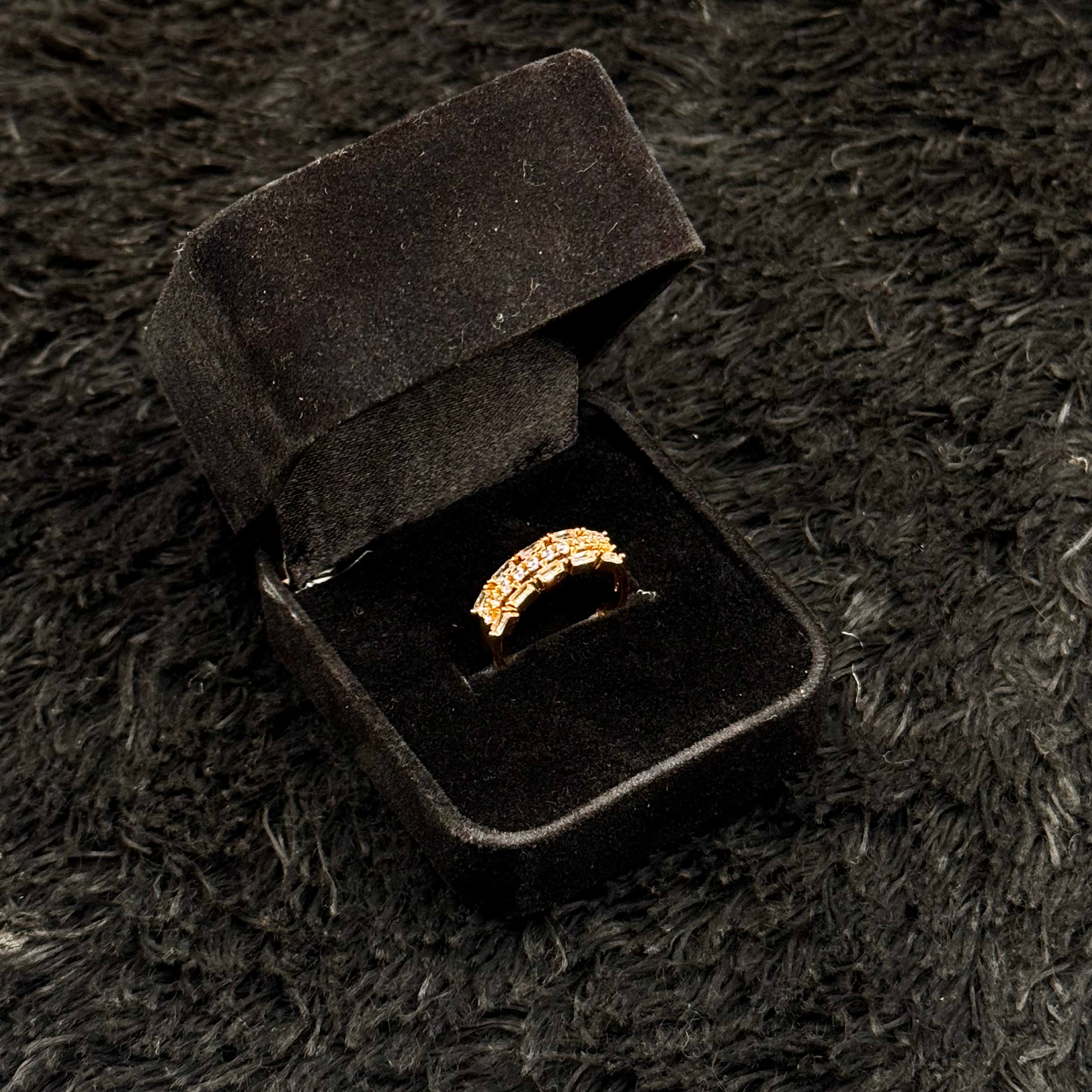 Sparkling Zircon Adjustable Rings