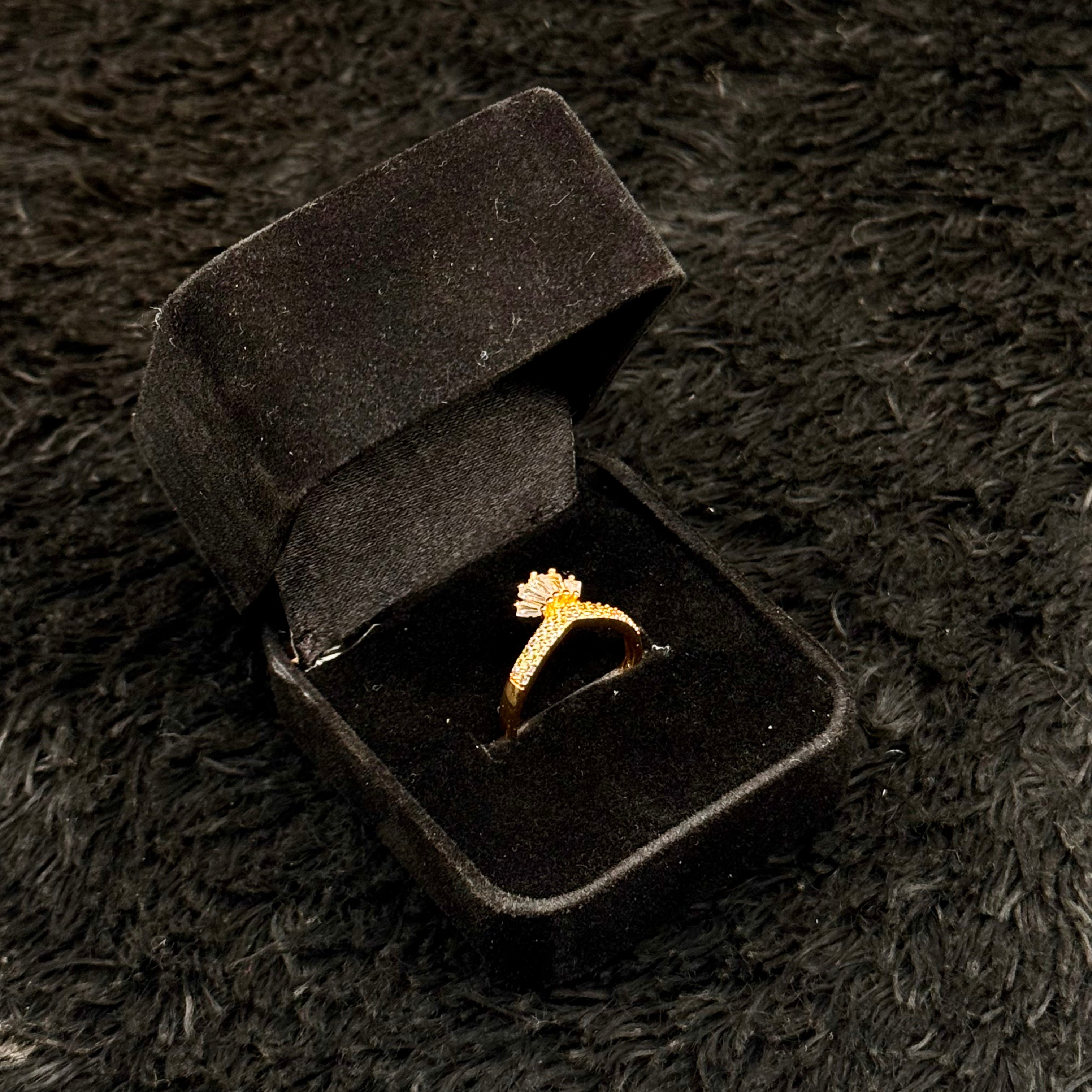 Sparkling Zircon Adjustable Rings