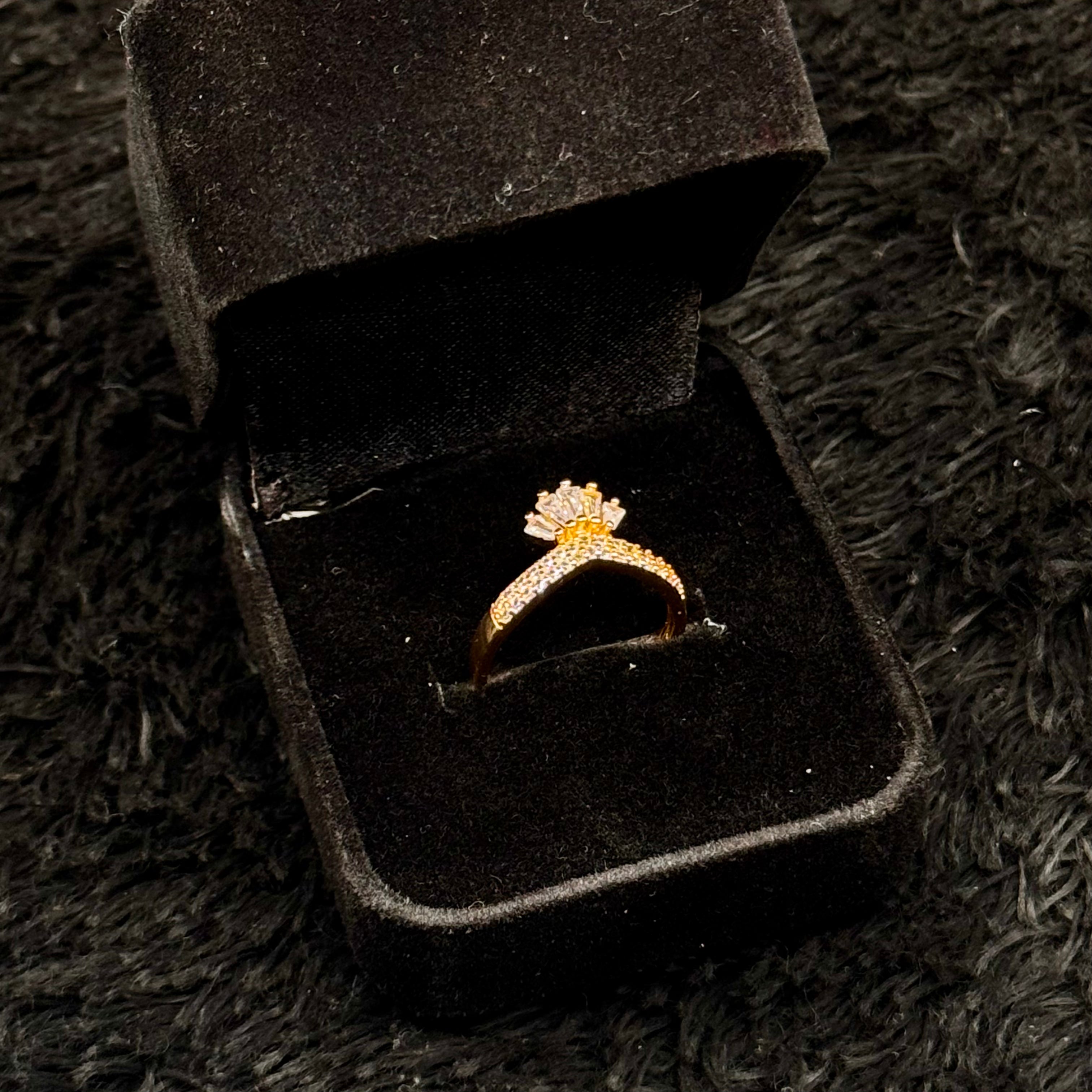 Sparkling Zircon Adjustable Rings