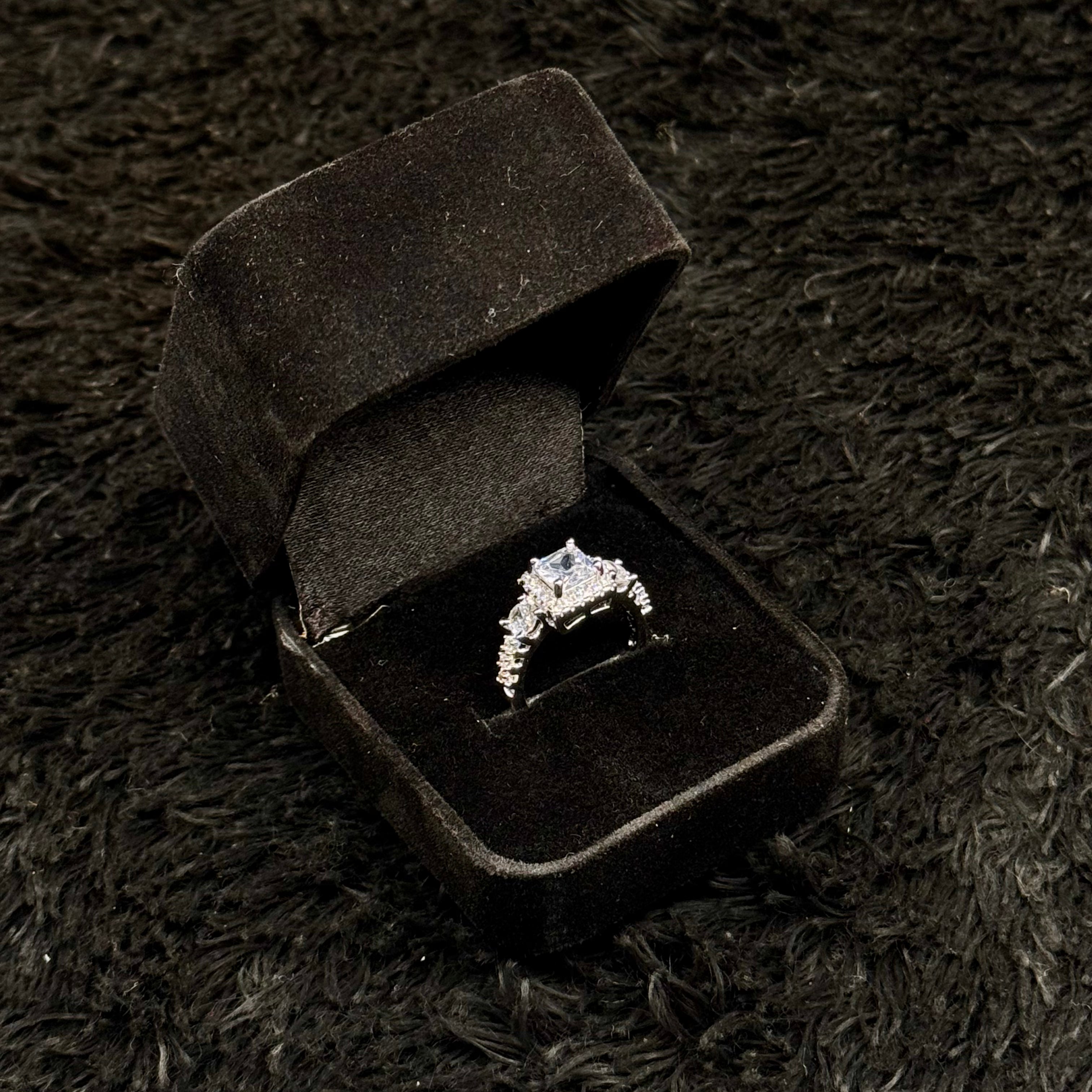 Sparkling Zircon Adjustable Rings