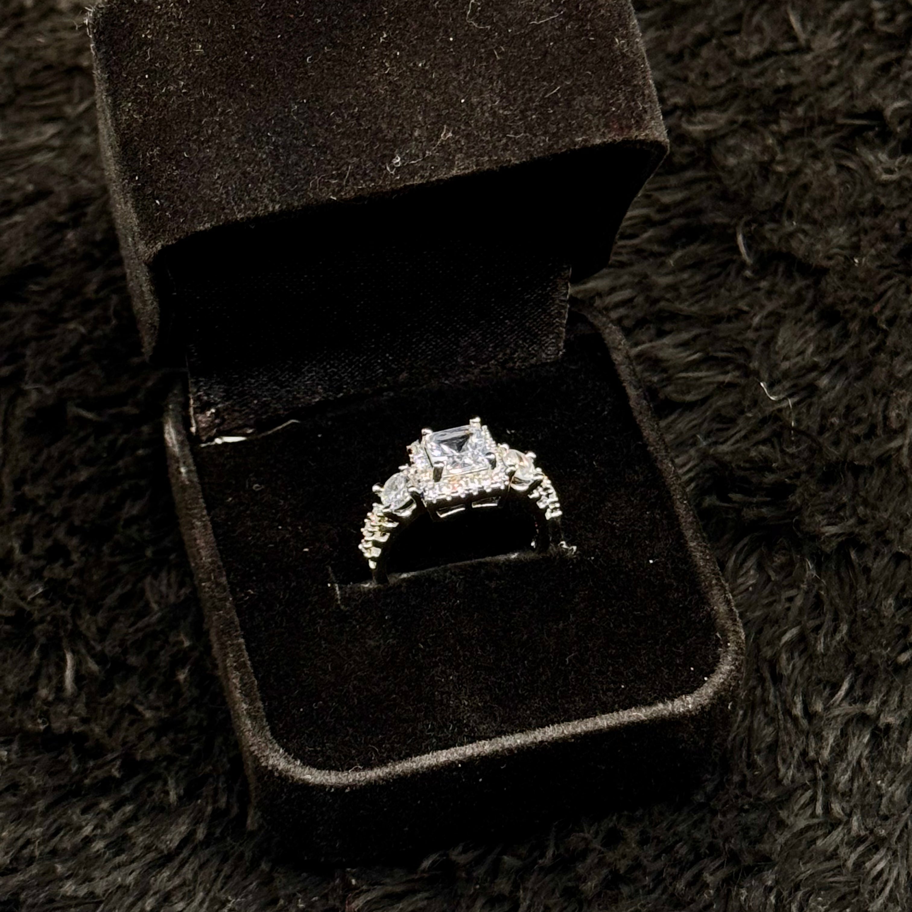 Sparkling Zircon Adjustable Rings