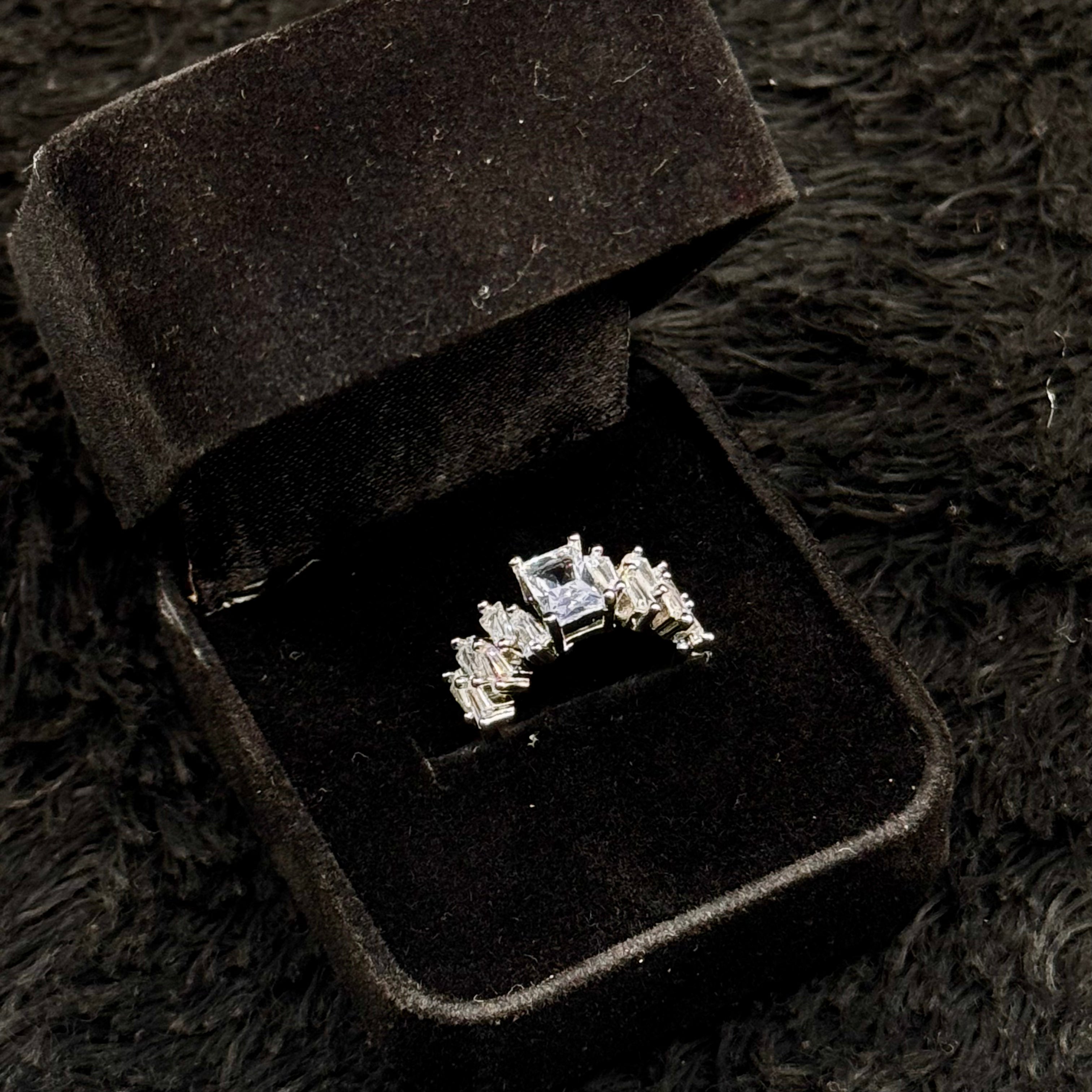 Sparkling Zircon Adjustable Rings