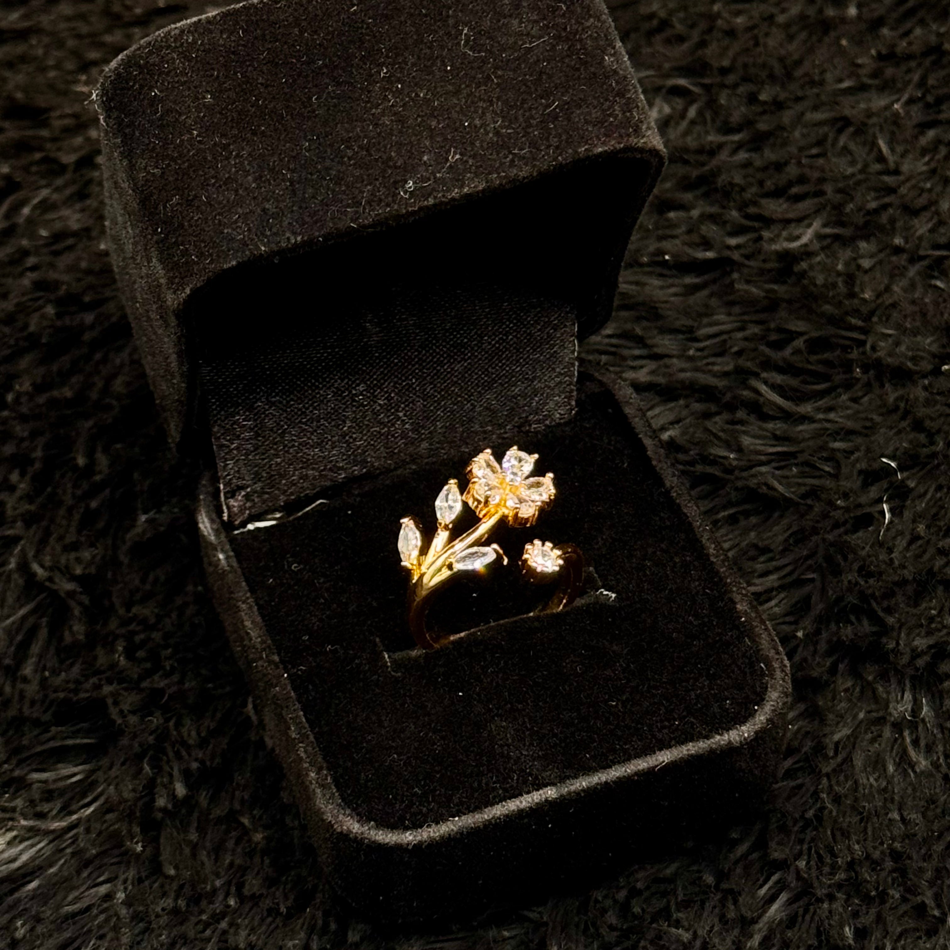 Sparkling Zircon Adjustable Rings