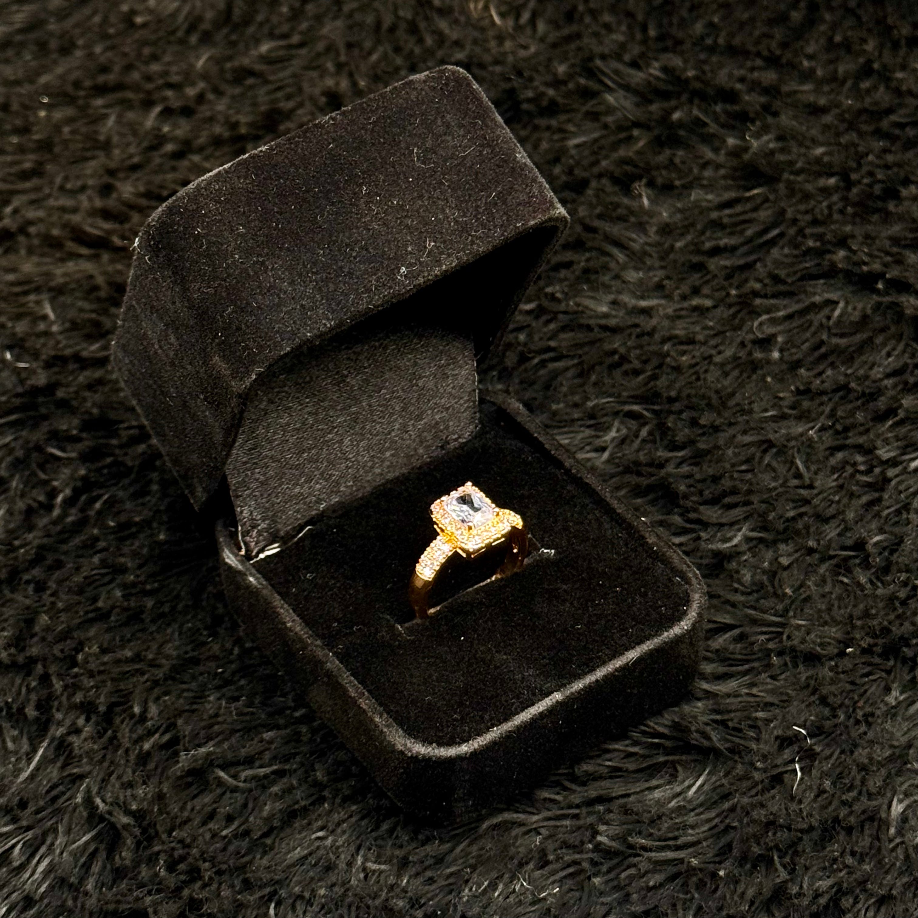 Sparkling Zircon Adjustable Rings