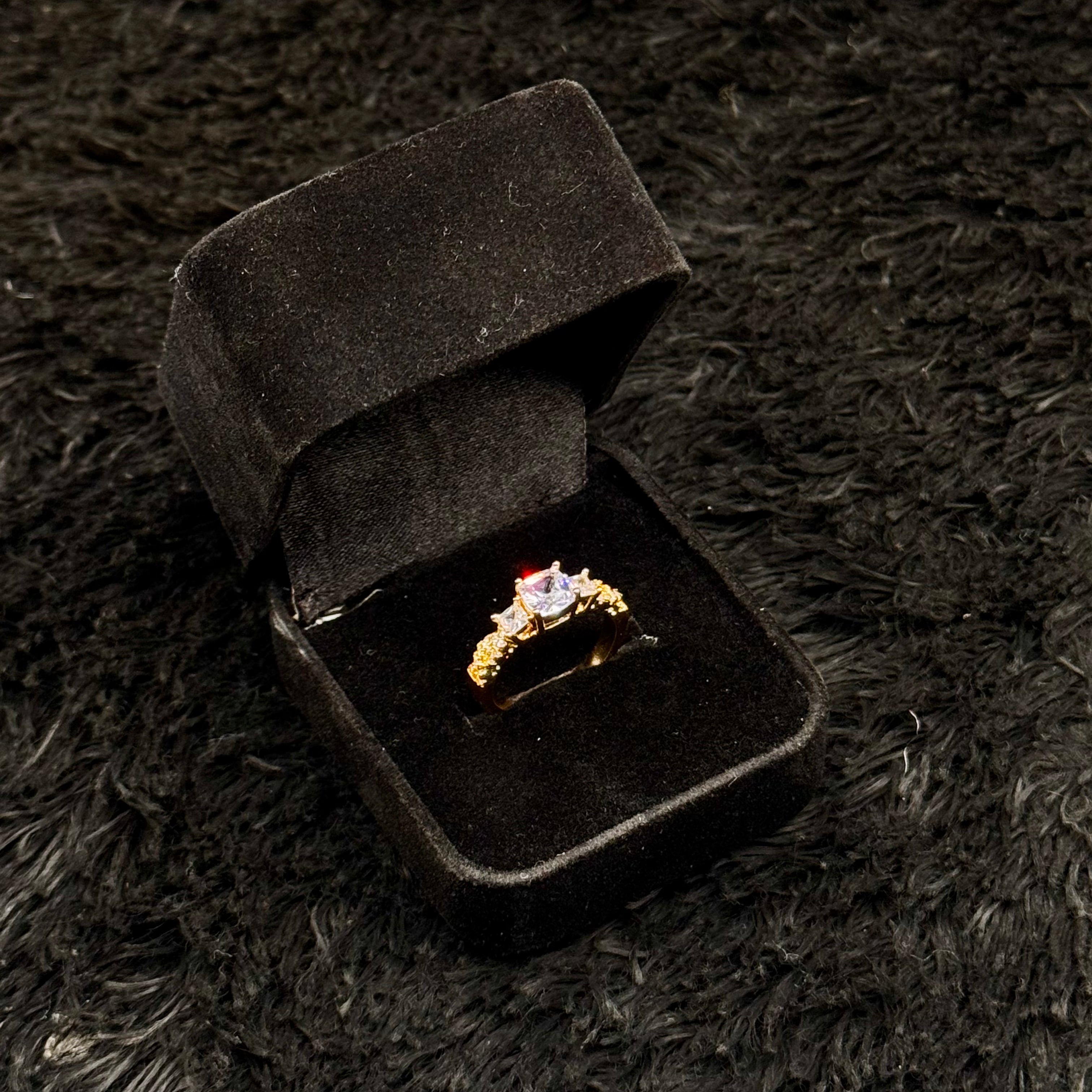Sparkling Zircon Adjustable Rings