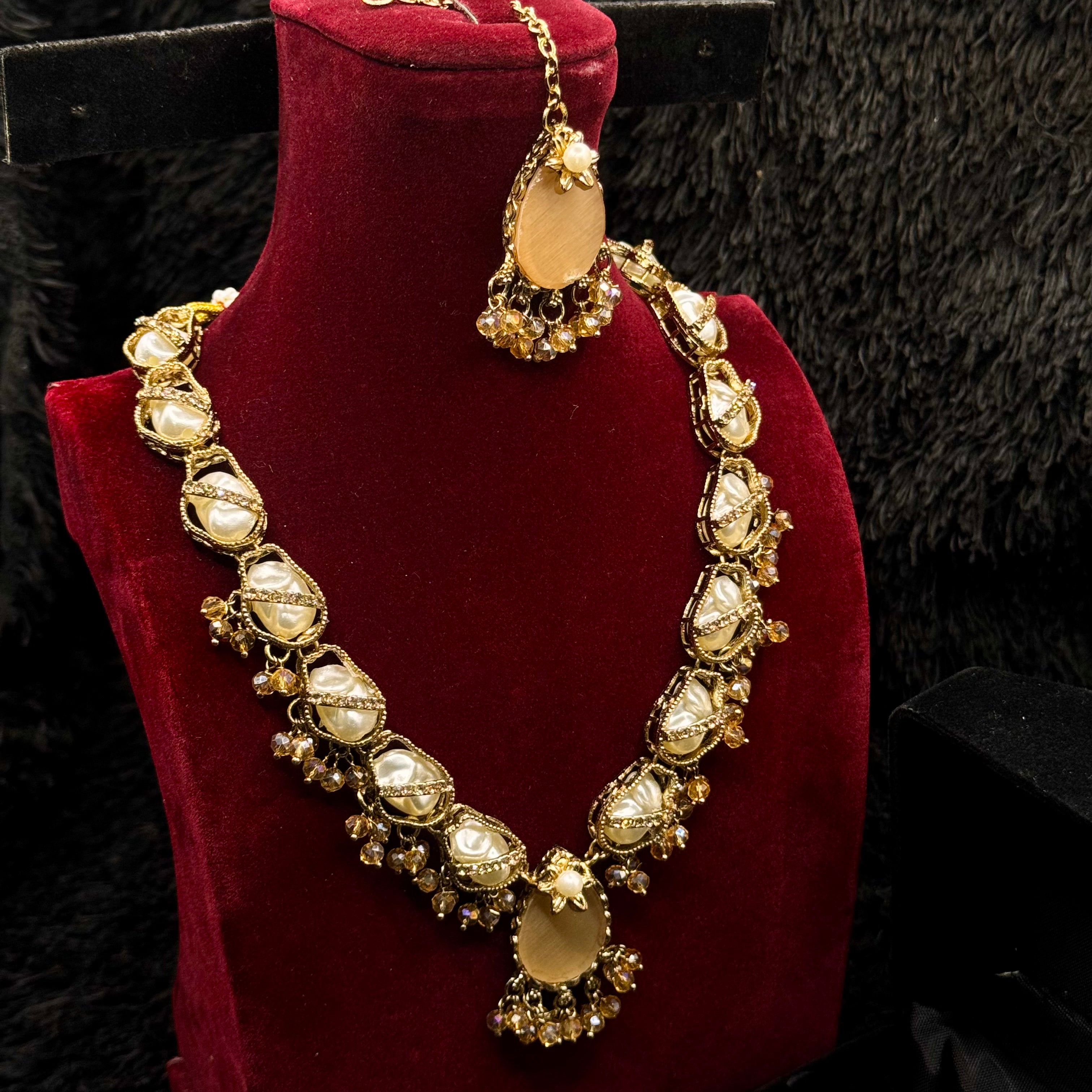 Mother of Pearl Egyptian Style Set