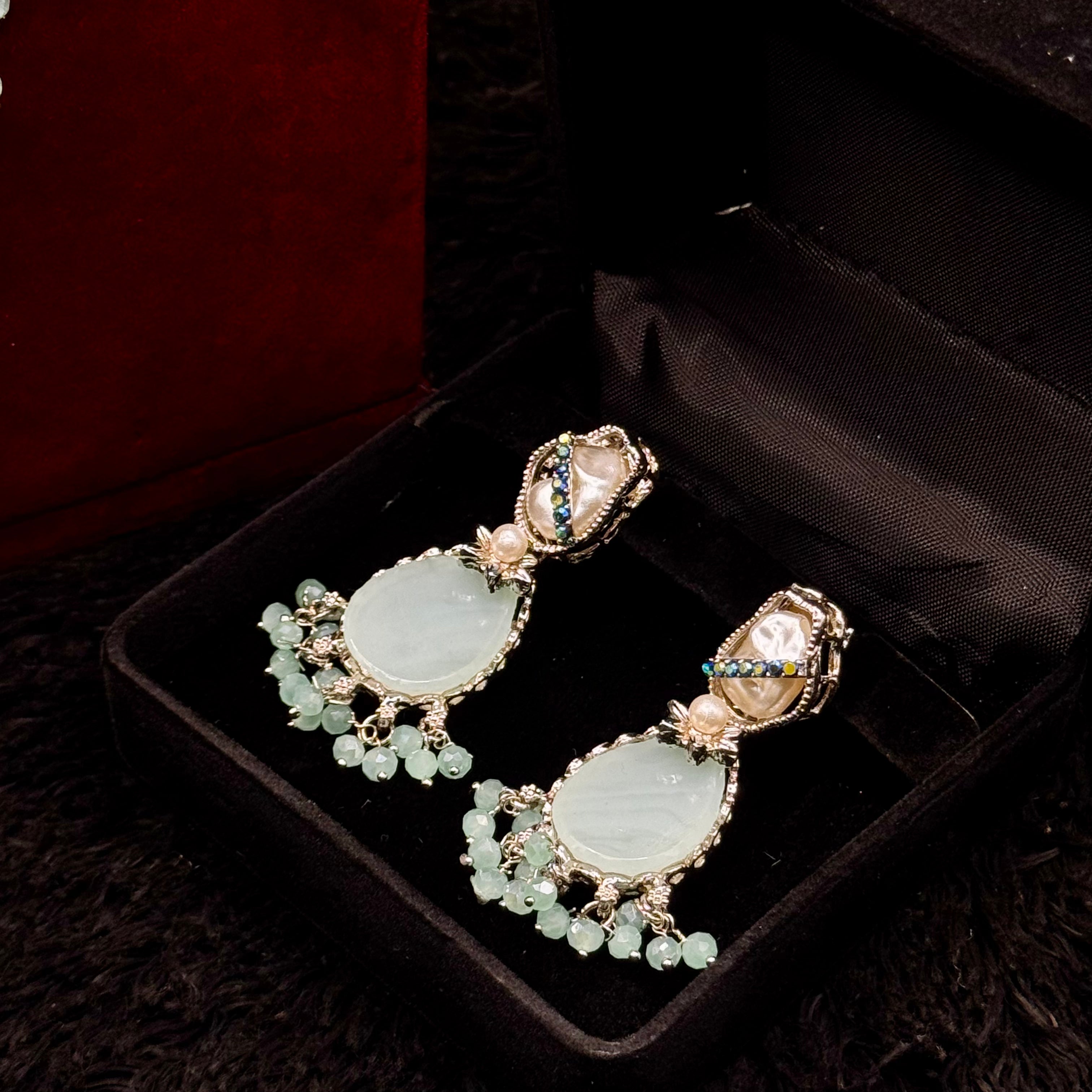 Mother of Pearl Egyptian Style Jewelry Set