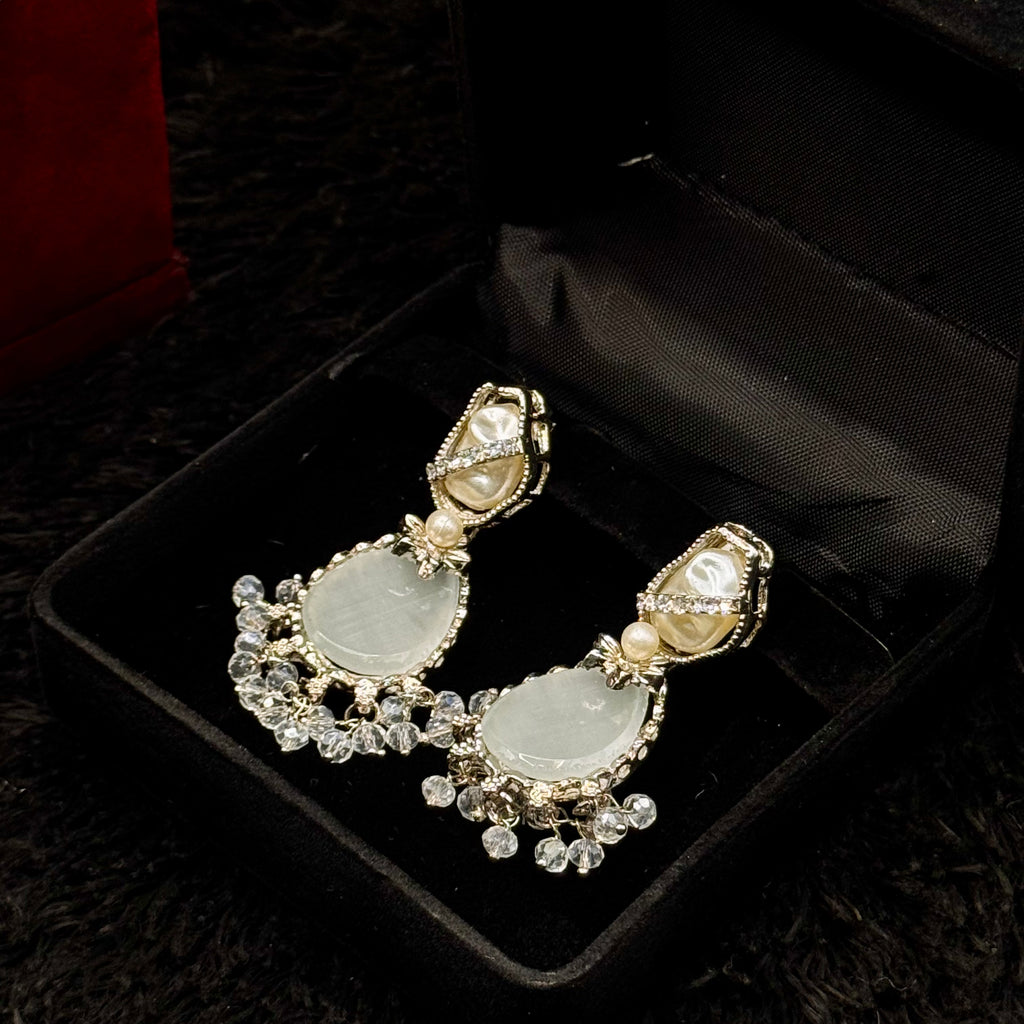 Mother of Pearl Egyptian Style Jewelry Set