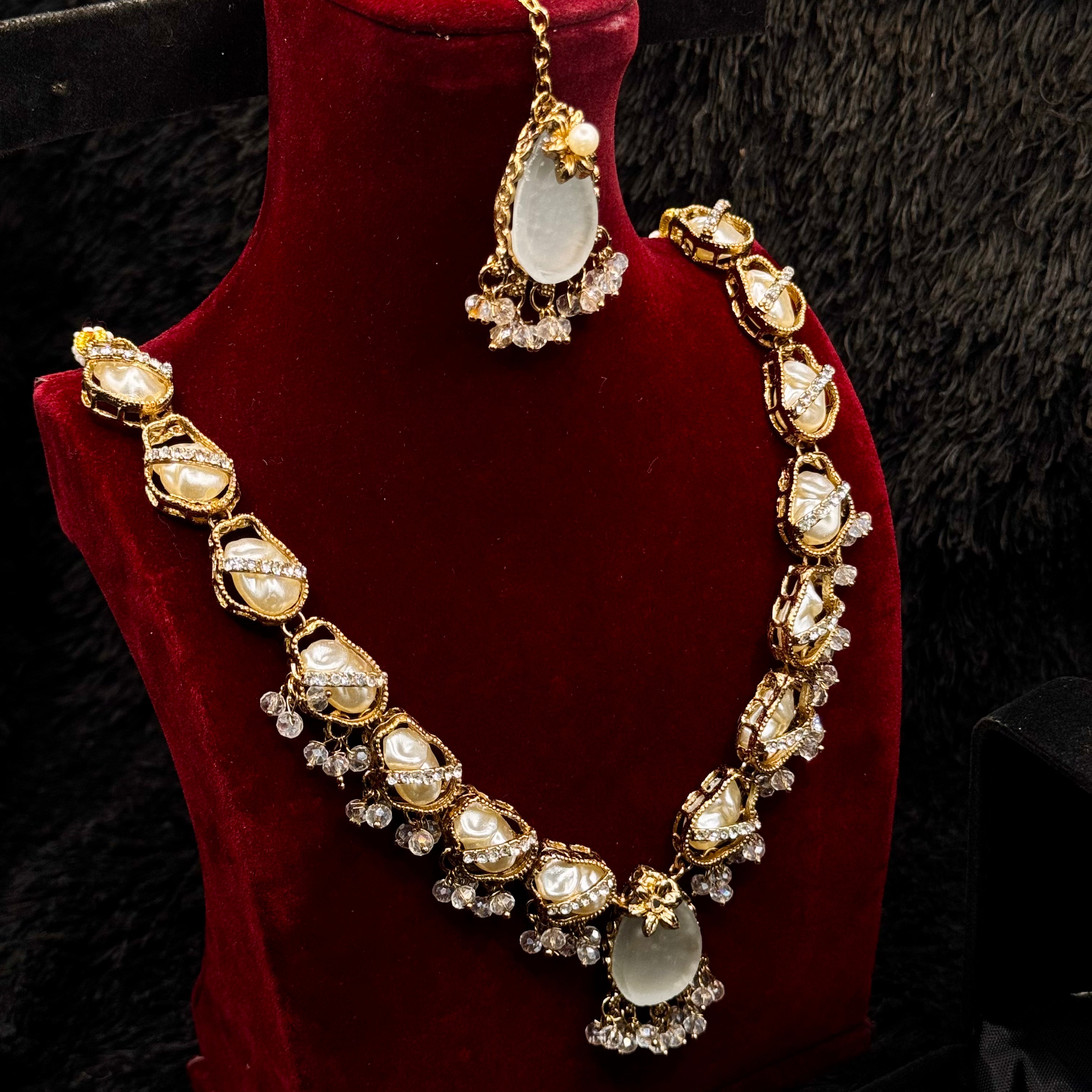 Mother of Pearl Egyptian Style Jewelry Set