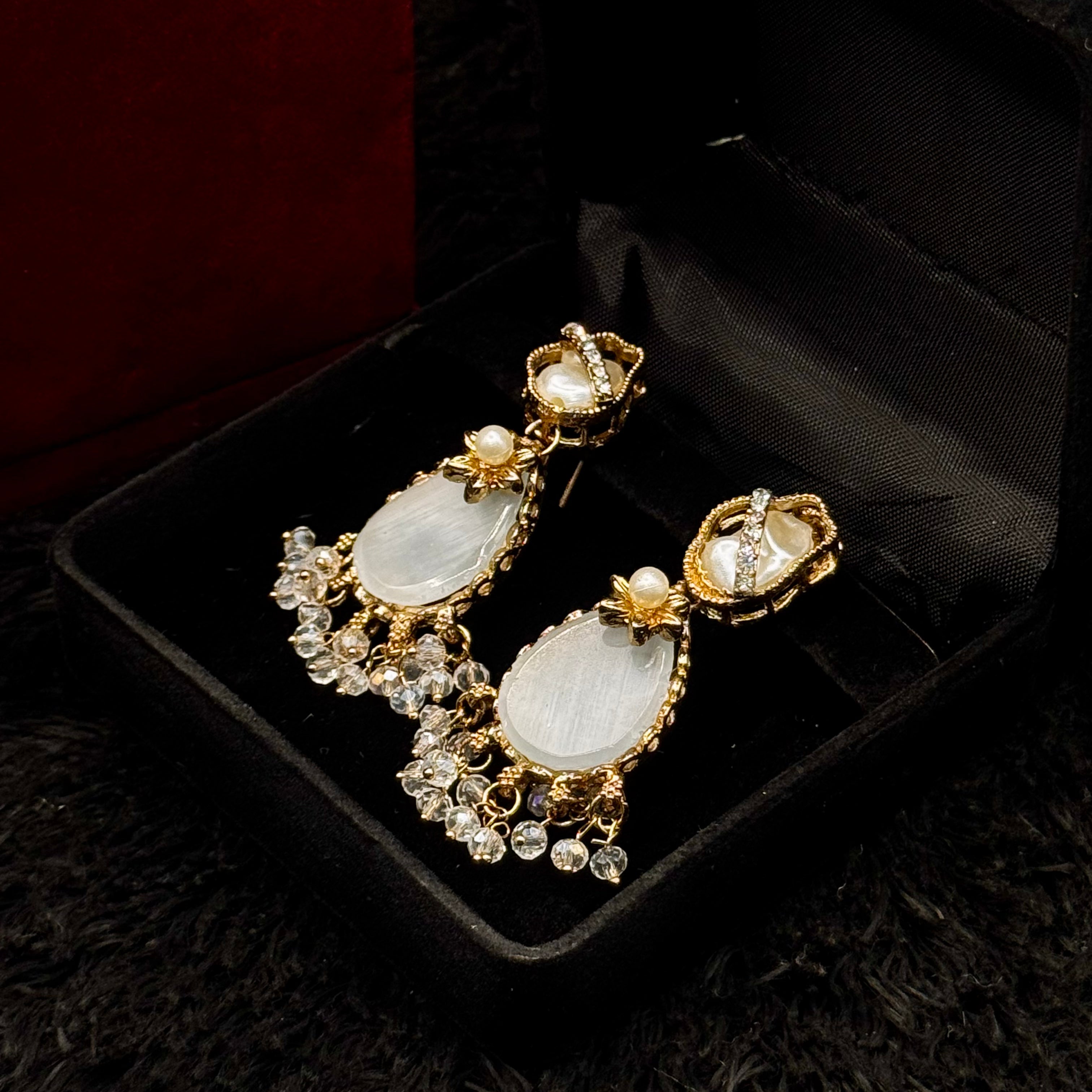 Mother of Pearl Egyptian Style Jewelry Set