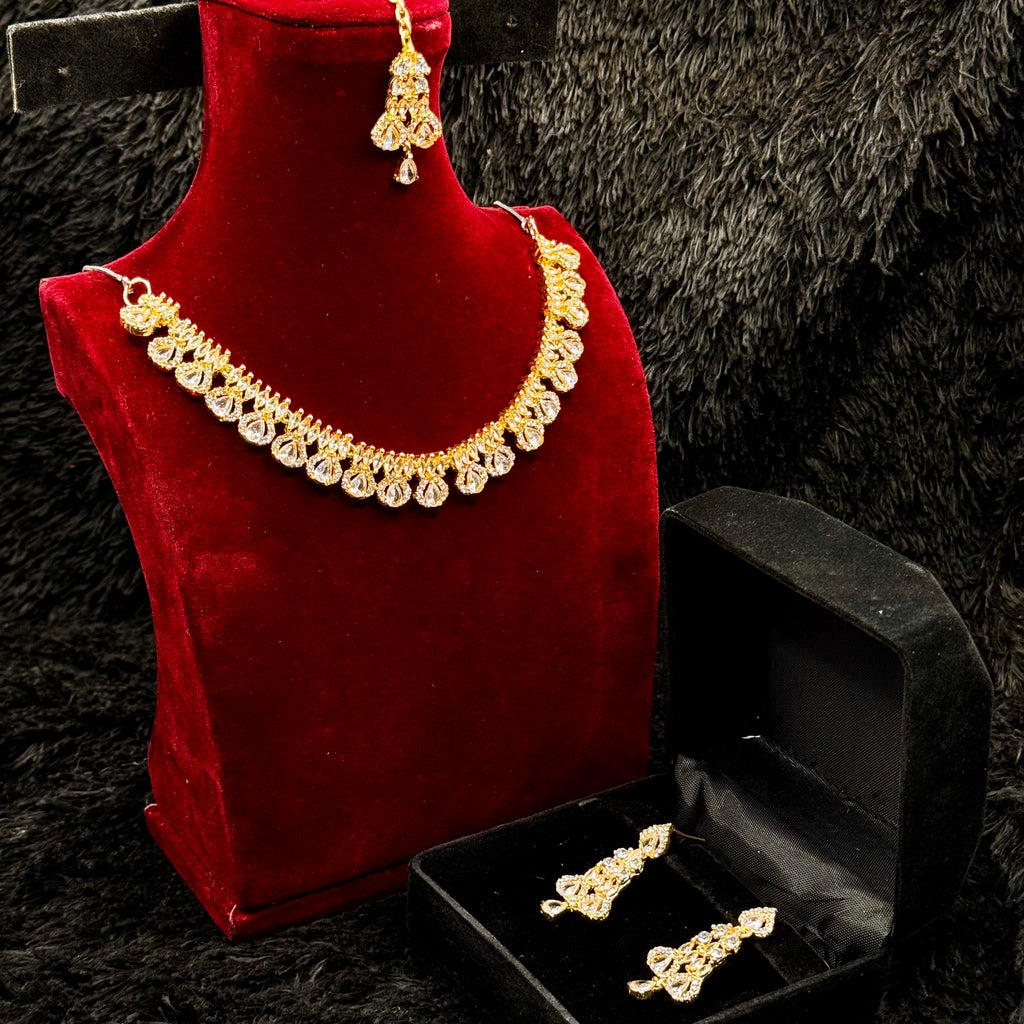 Traditional Indian Necklace Set