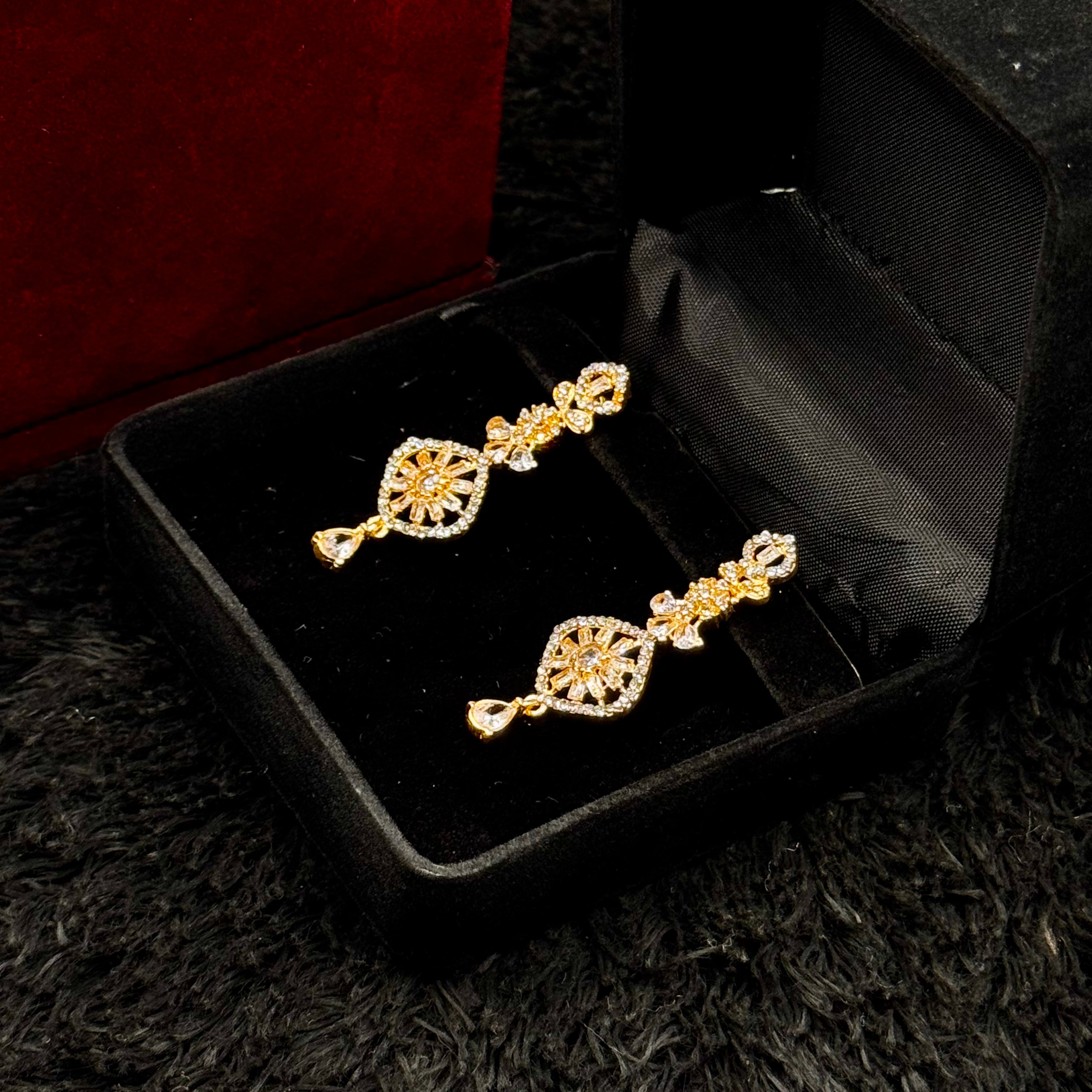 Elegant Indian Necklace Set