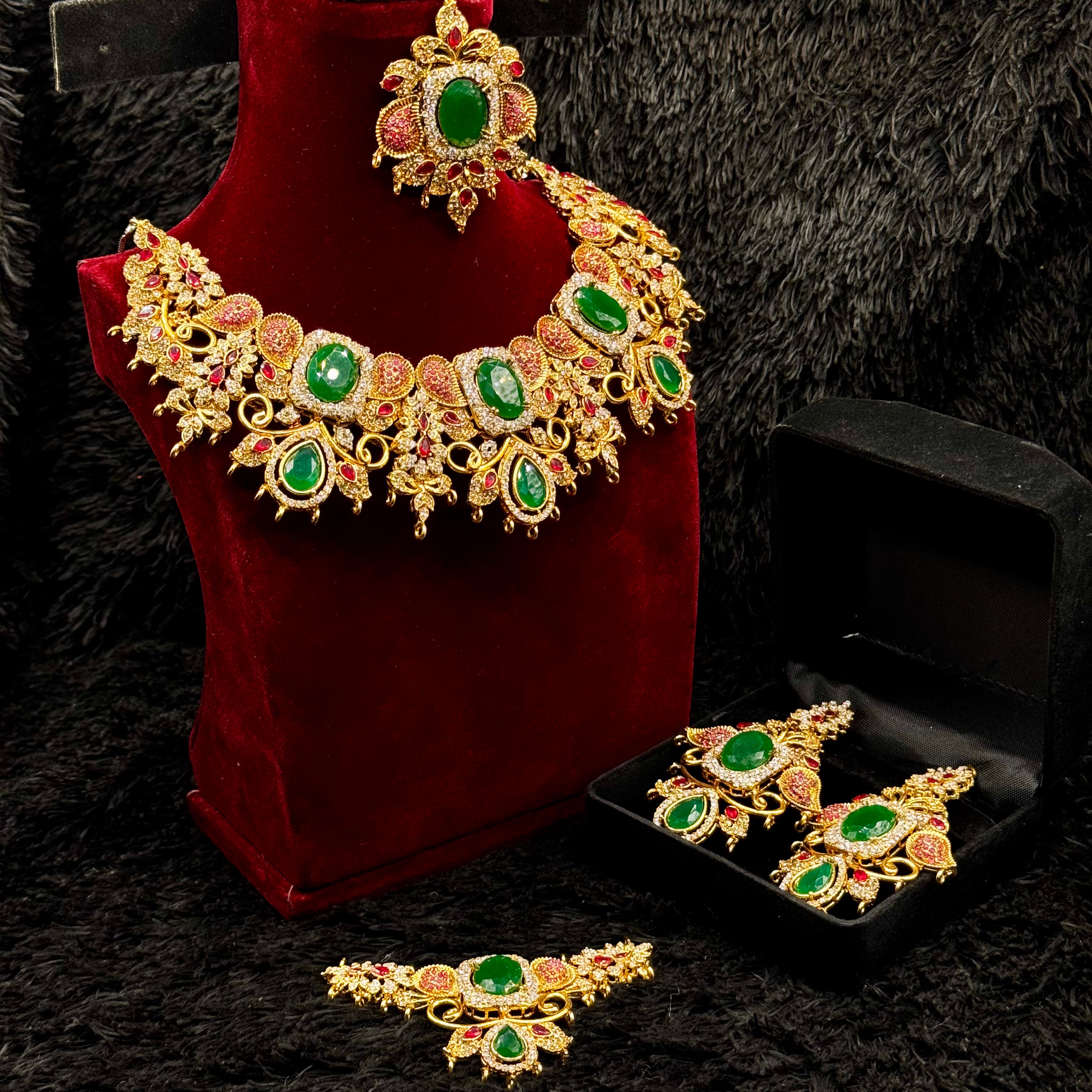 Elegant Bridal Fancy Set