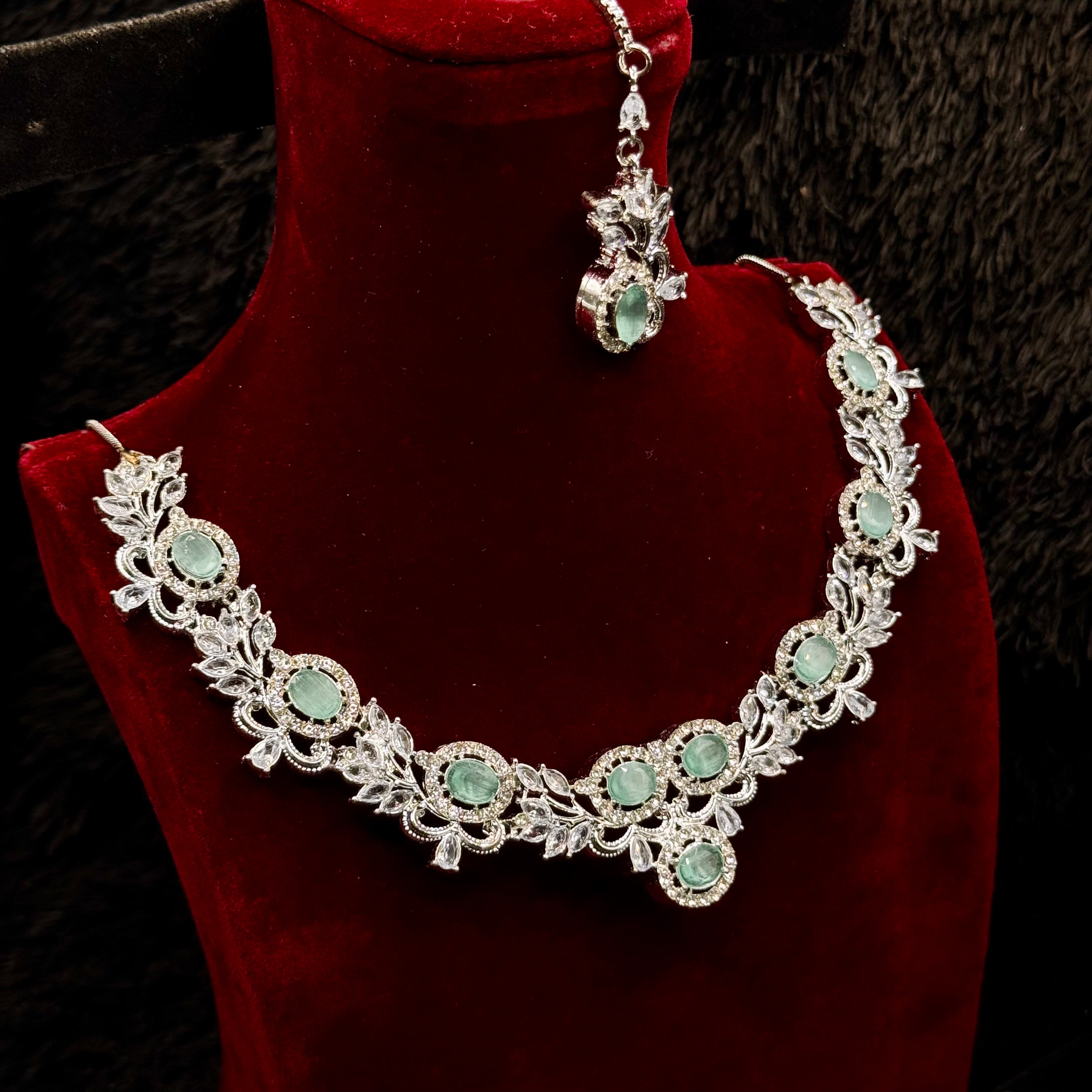 Stylish Mint Fancy Set
