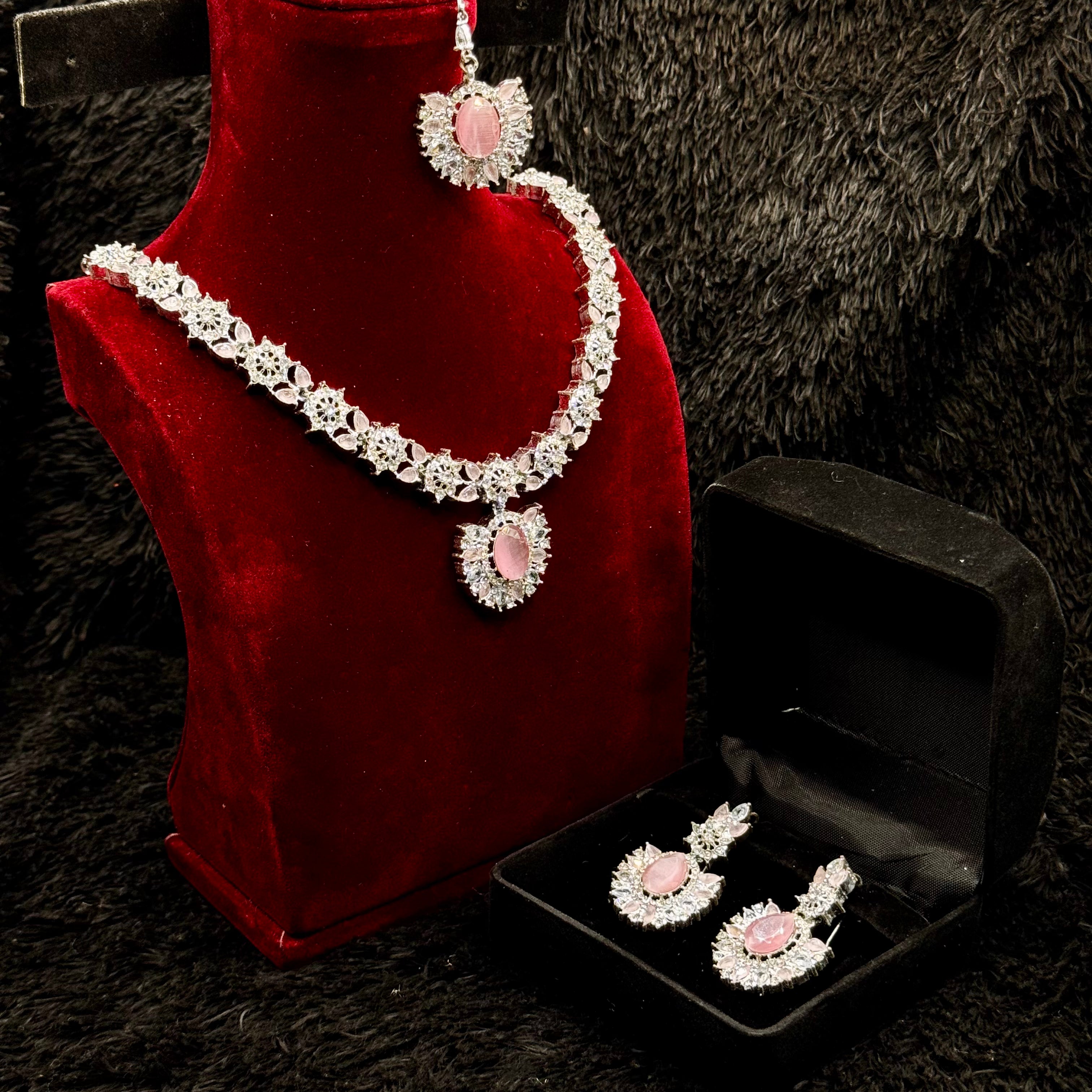 Elegant Silver Necklace Set
