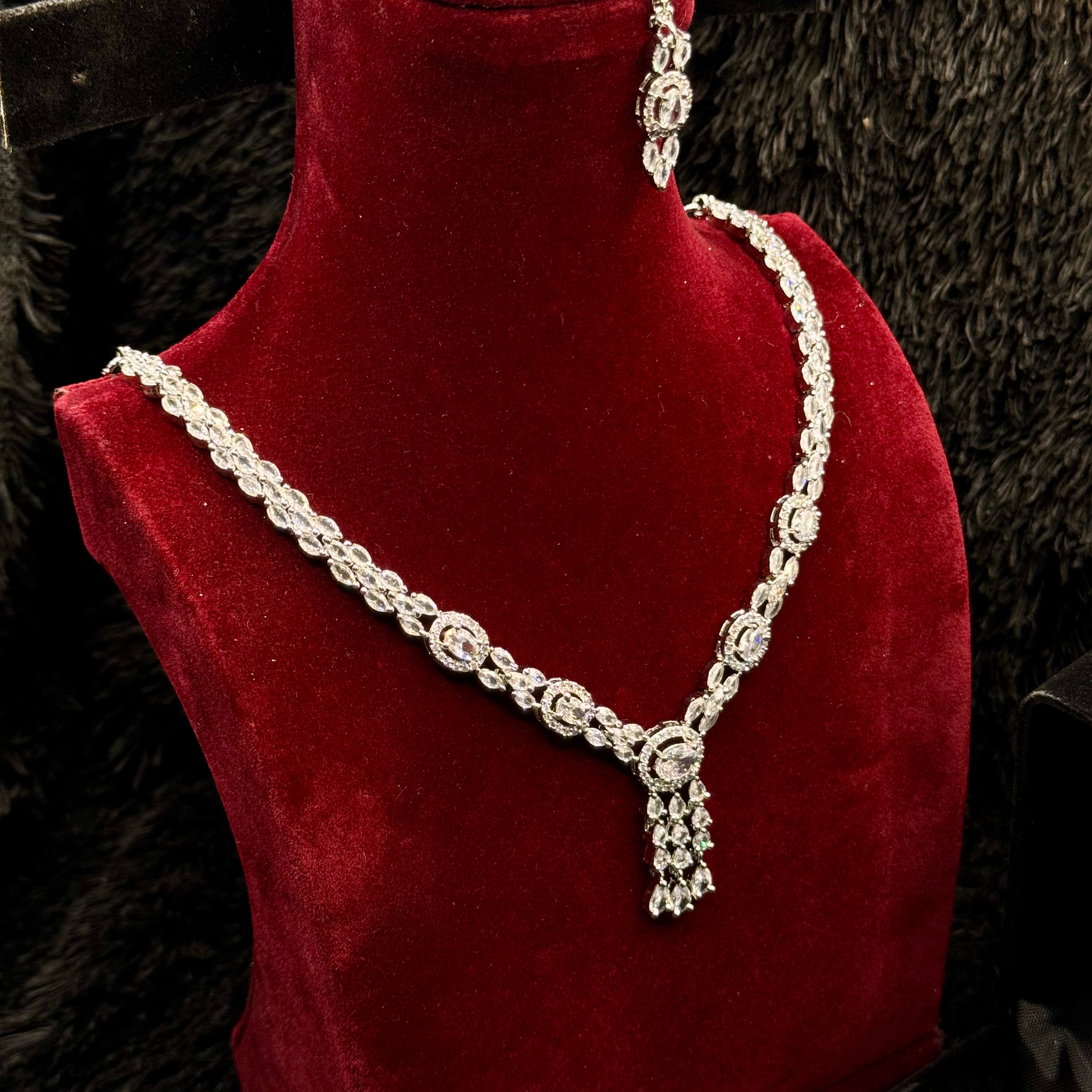 Elegant Indian Zircon Jewelry Set