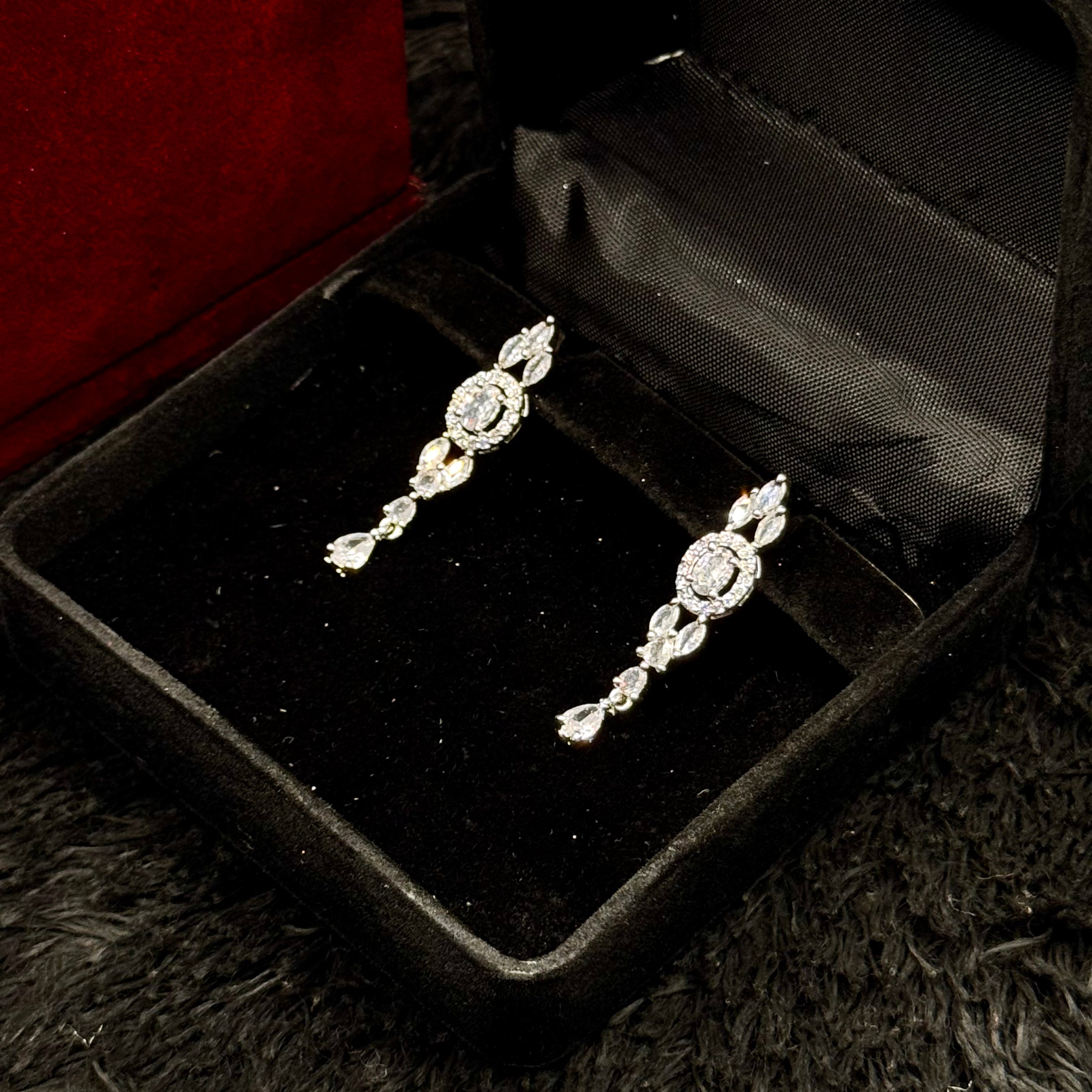 Elegant Indian Zircon Jewelry Set