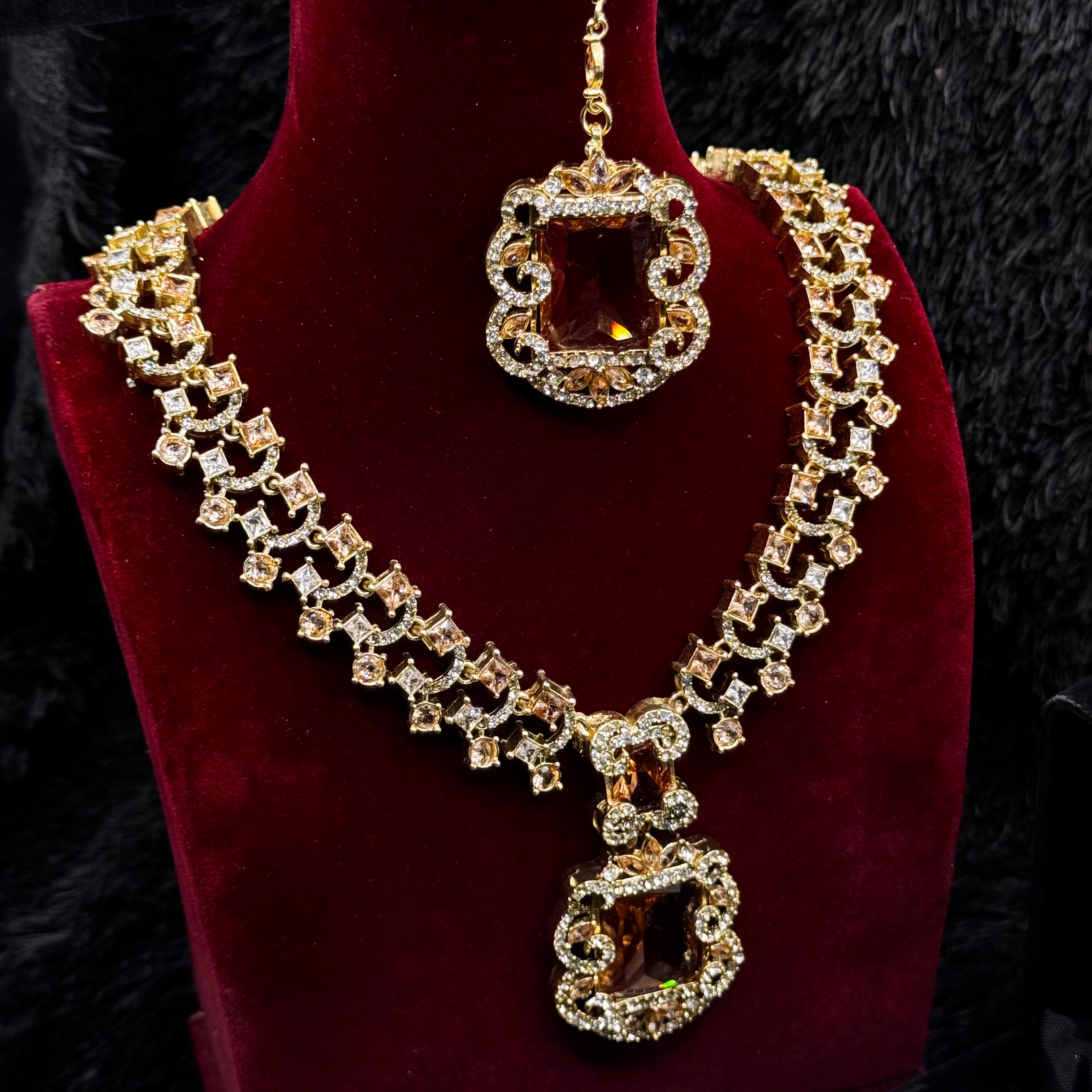 Elegant Golden Fancy Mala Set