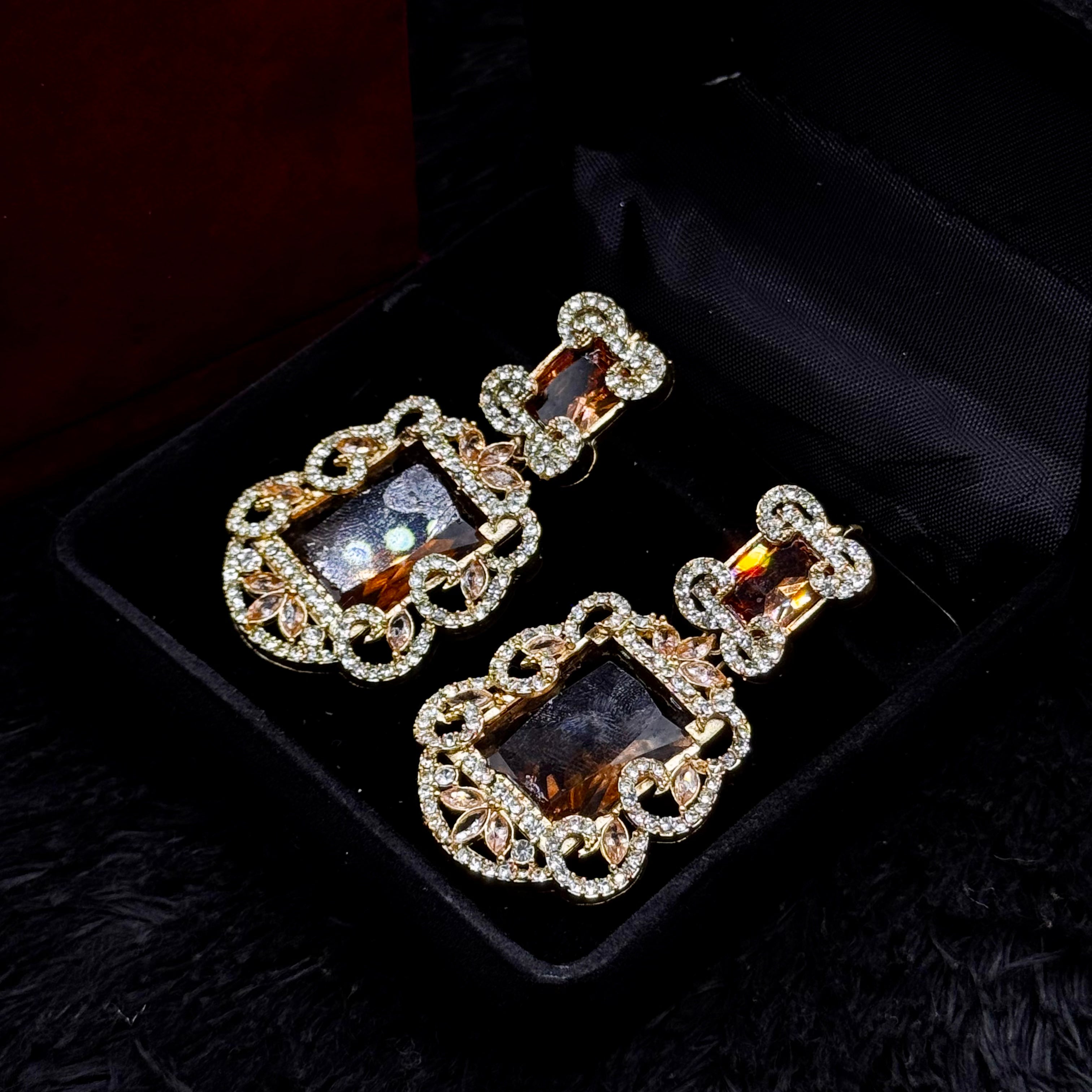 Elegant Golden Fancy Mala Set
