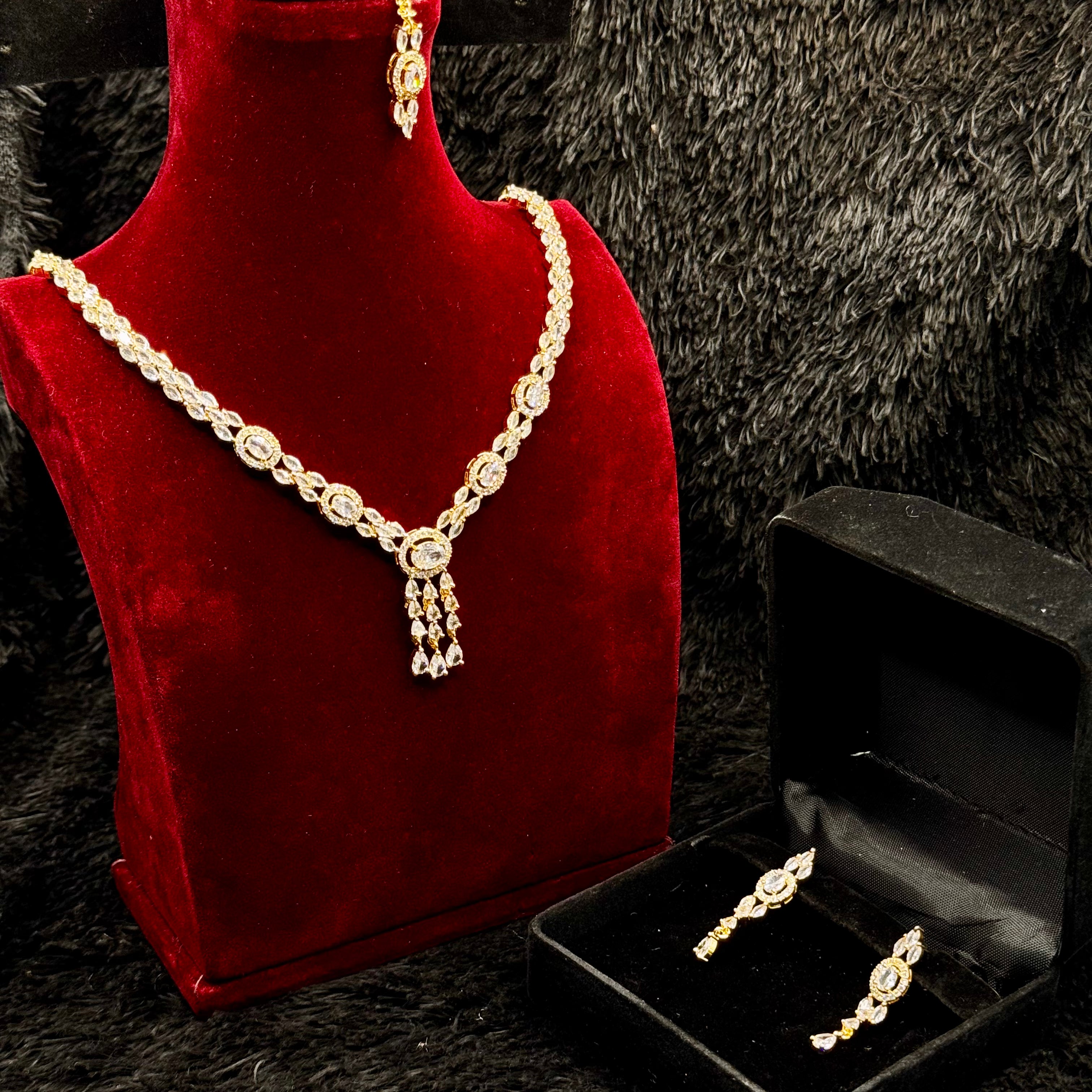 Stunning Indian Zircon Jewelry Set
