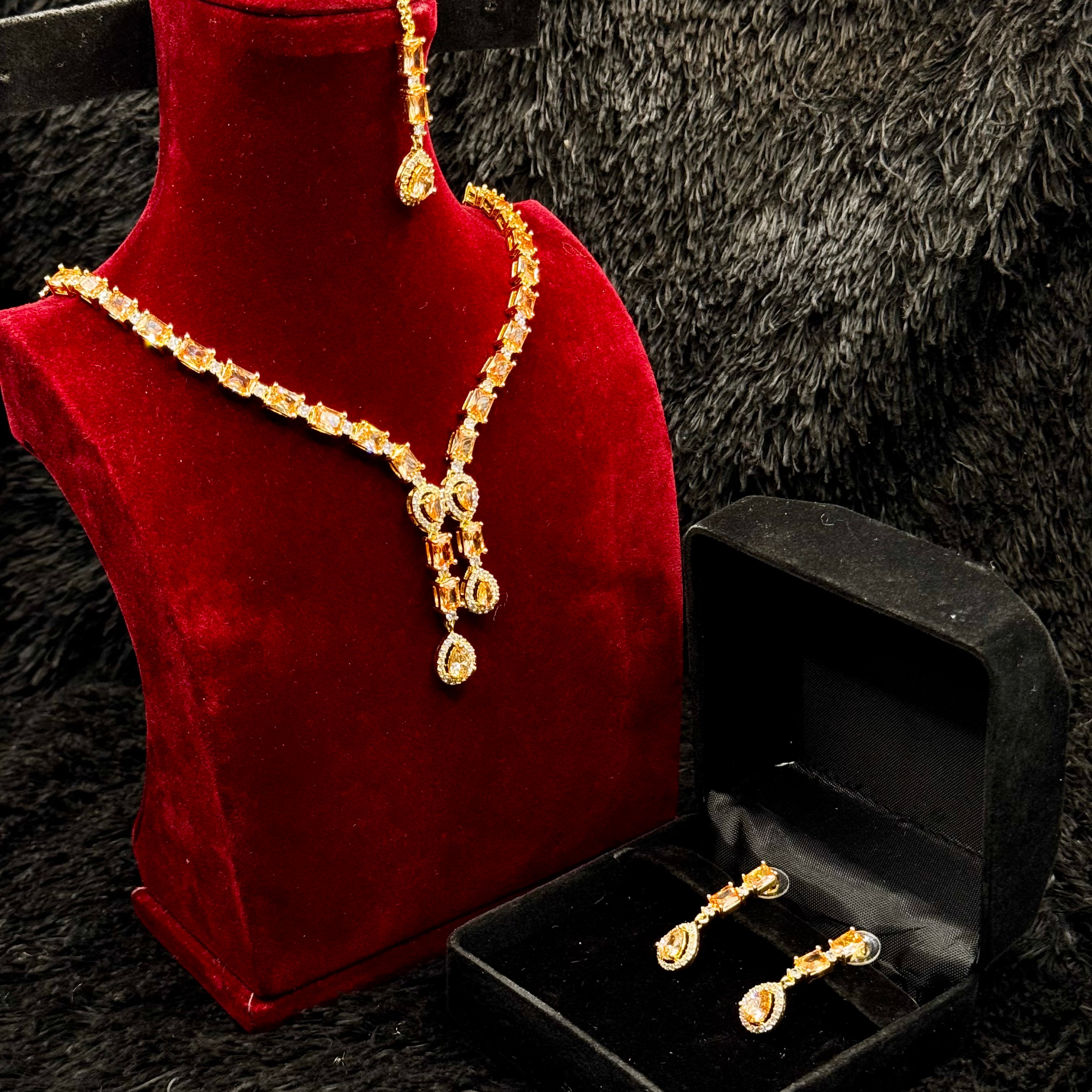Stunning Indian Zircon Jewelry Set