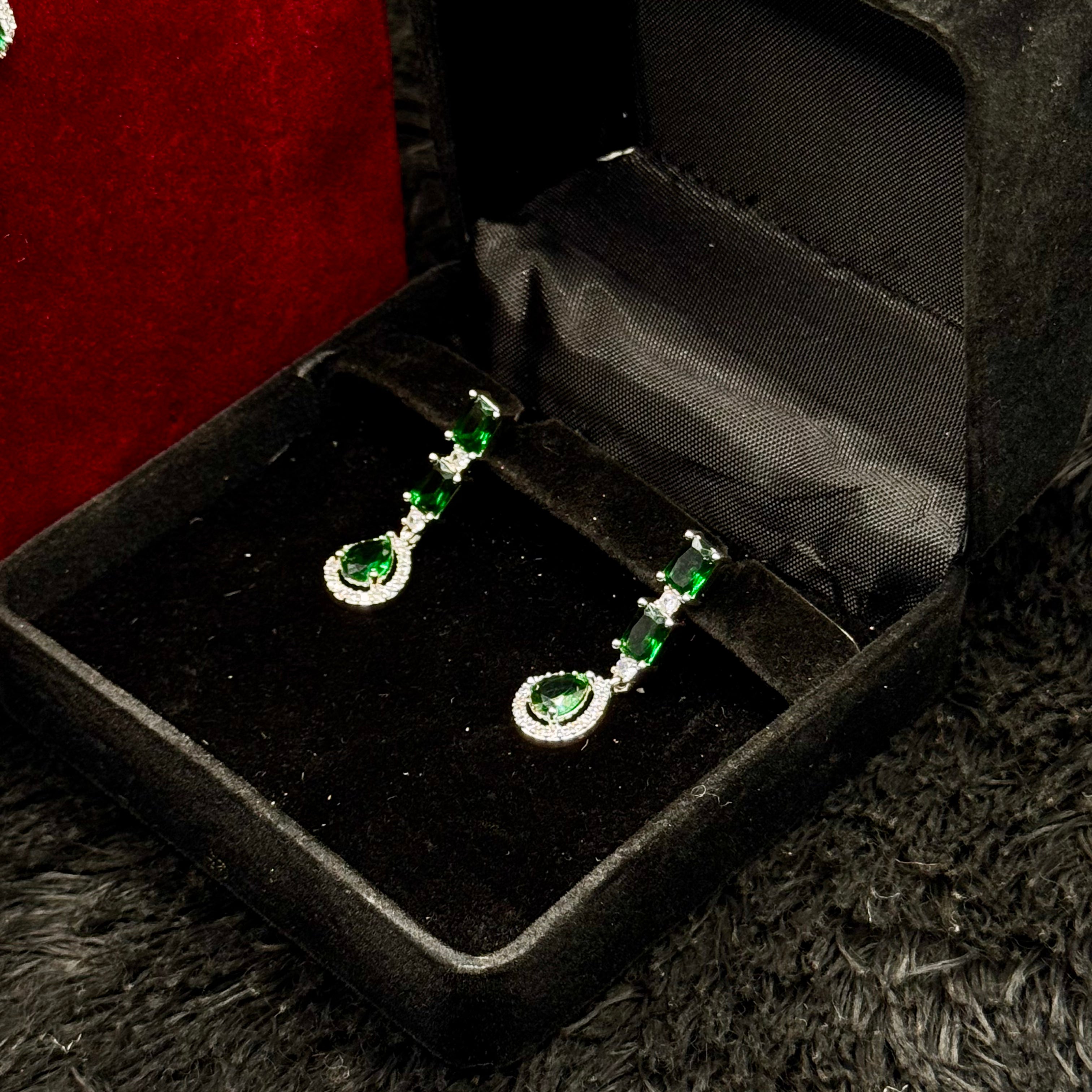 Indian Zircon Jewelry Set (Green)