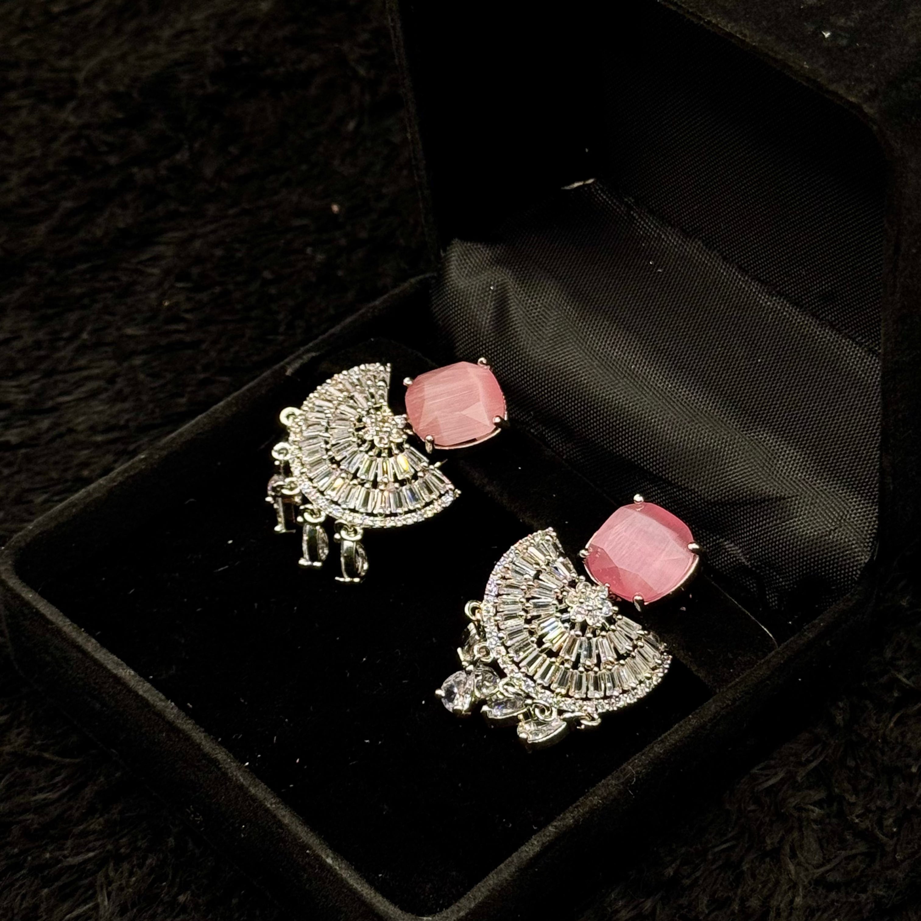 Elegant Indian Style Earrings (pink)