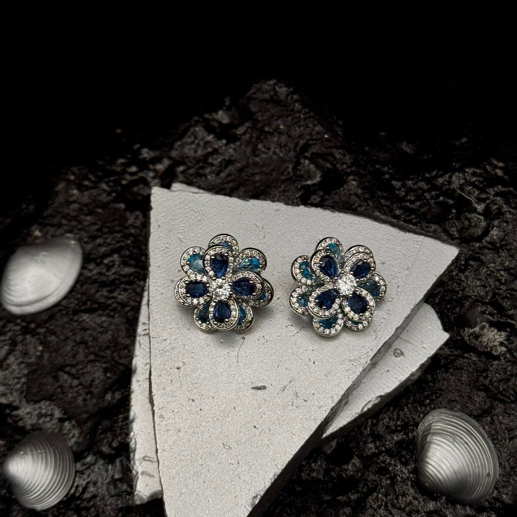 Stylish Silver Necklace Set