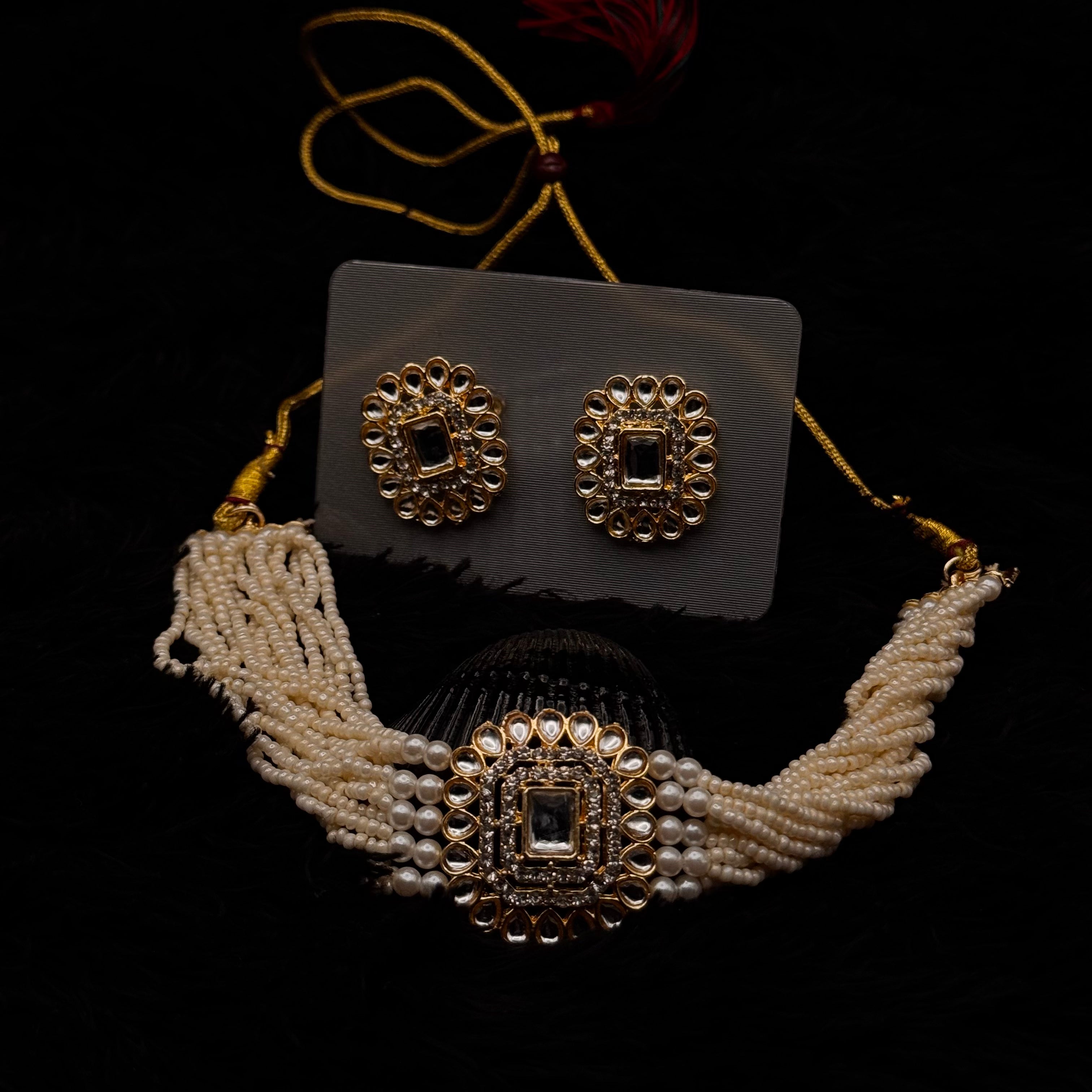 Royal Indian Pearl Pooth Choker Set