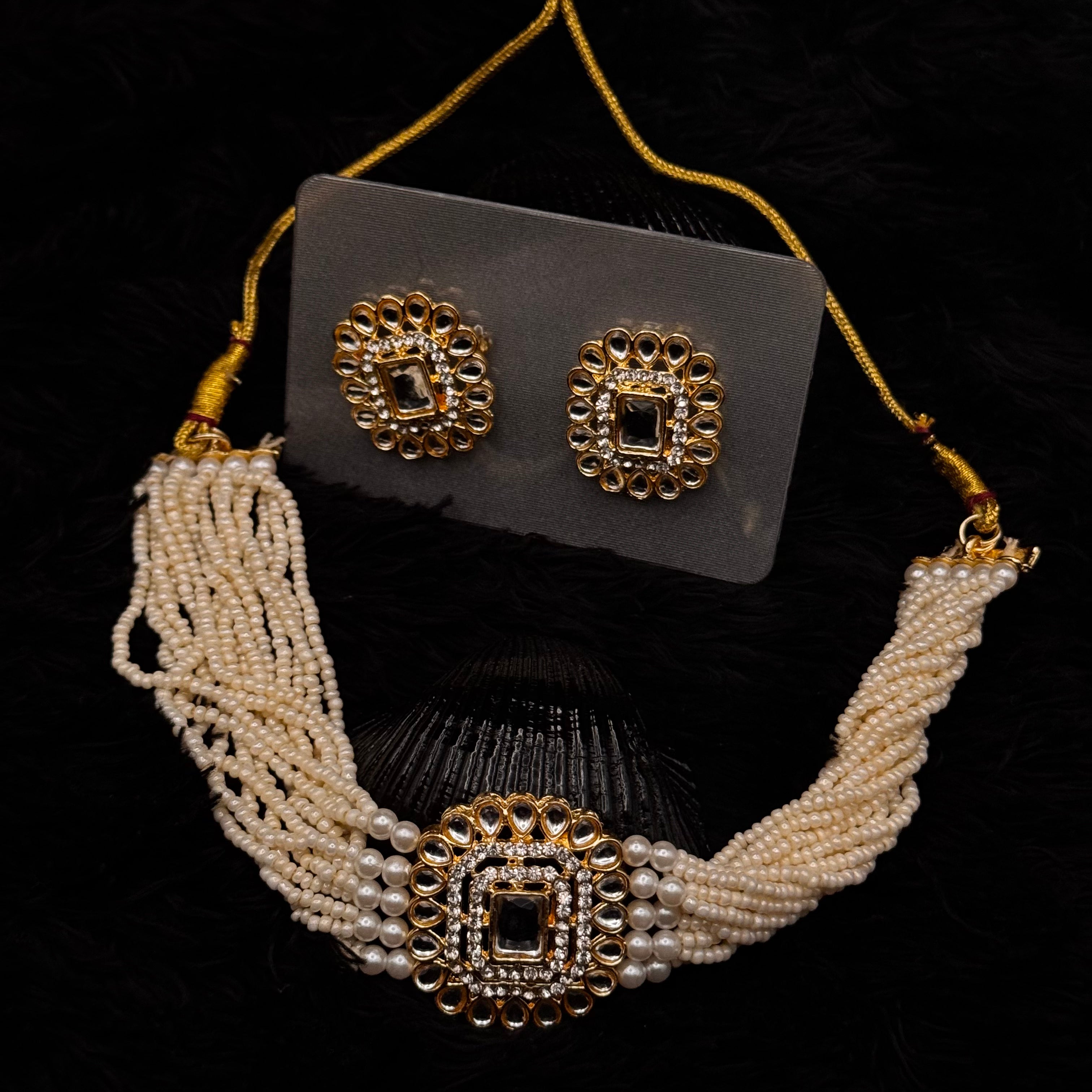 Royal Indian Pearl Pooth Choker Set