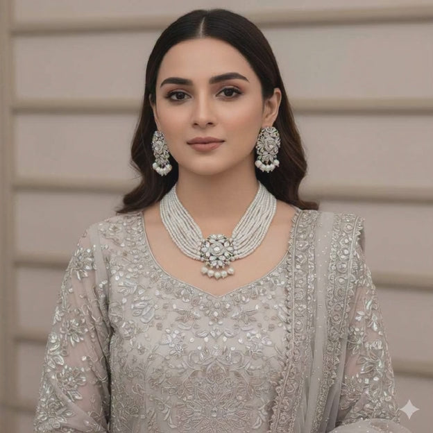 Indian Pearl Pooth Choker Set